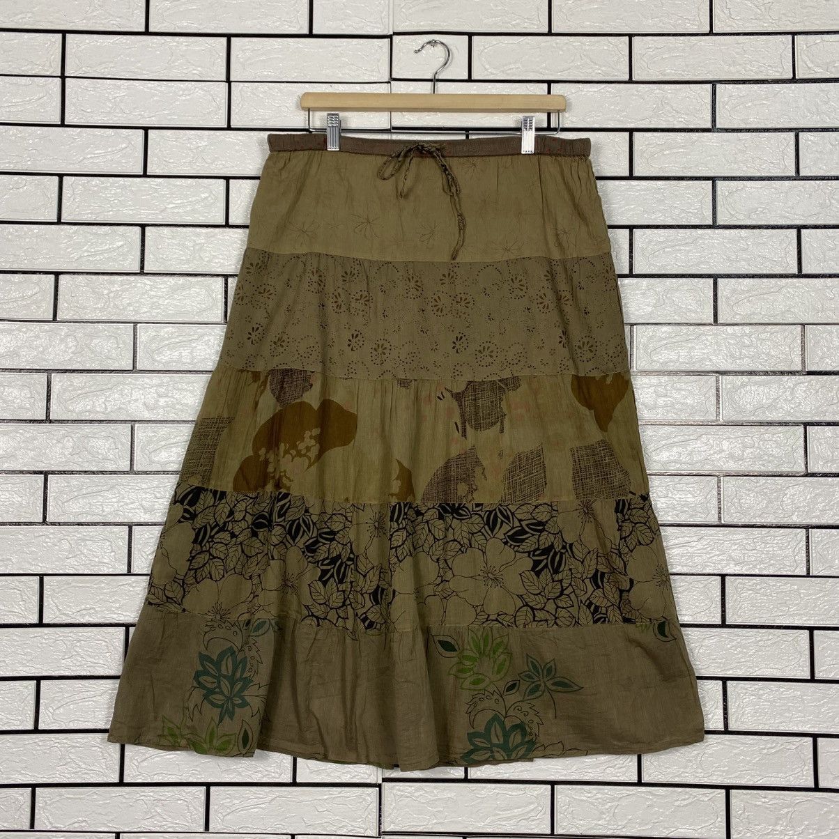 Japanese Brand 📌Vintage Long Skirt Full Print Design Unbranded Issey Miyake Size 32" / US 10 / IT 46 - 2 Thumbnail