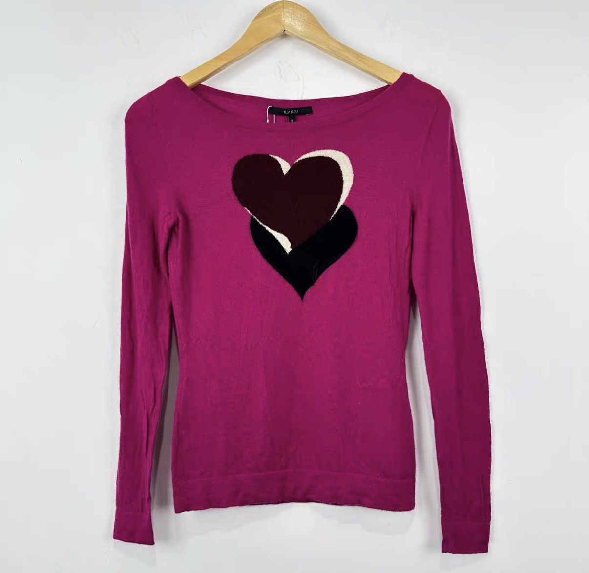 Gucci Gucci Heart Pattern Knit Sweater J42 Size S / US 4 / IT 40 - 1 Thumbnail