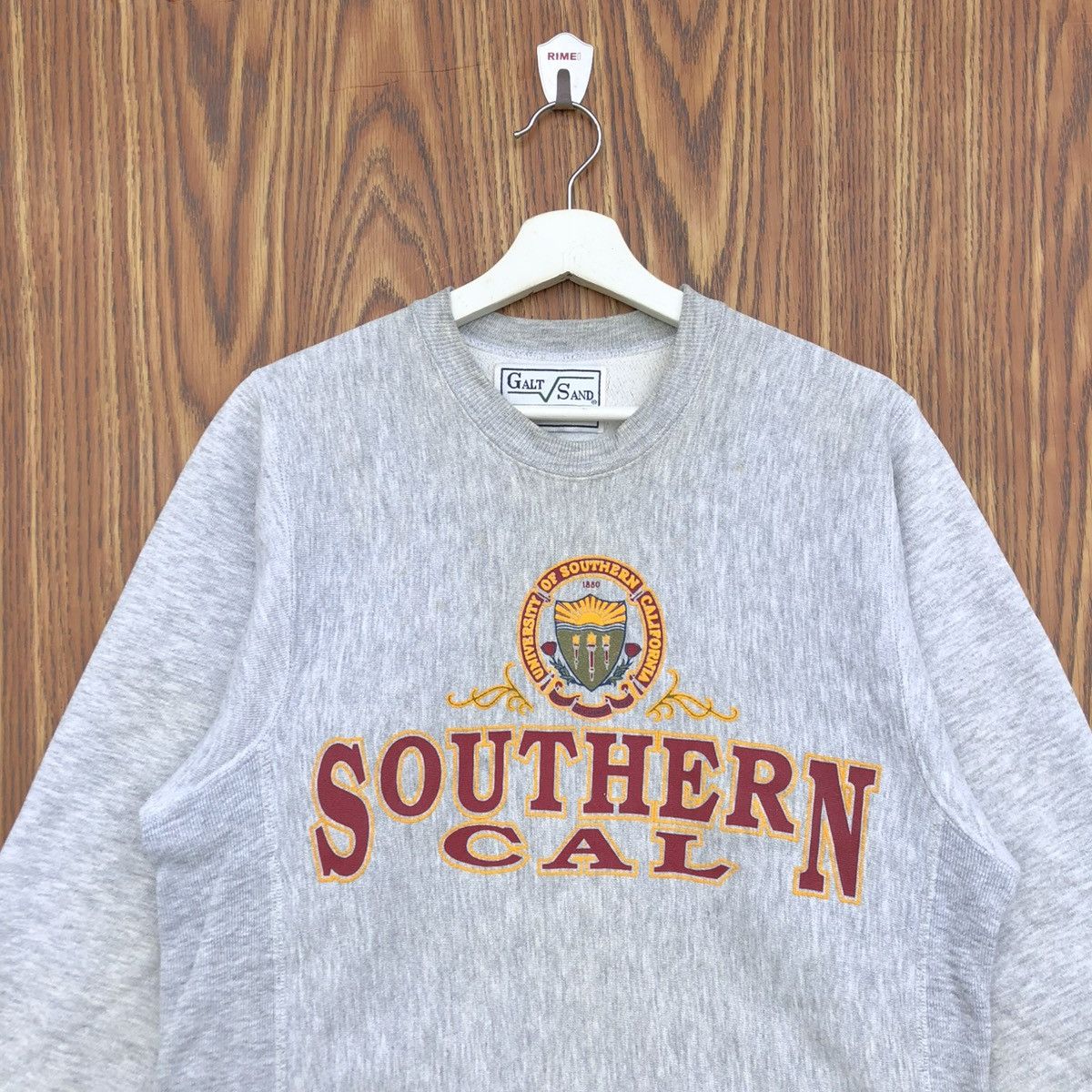 Vintage Vintage The University Of California Sweatshirt Crewneck Size US S / EU 44-46 / 1 - 3 Thumbnail