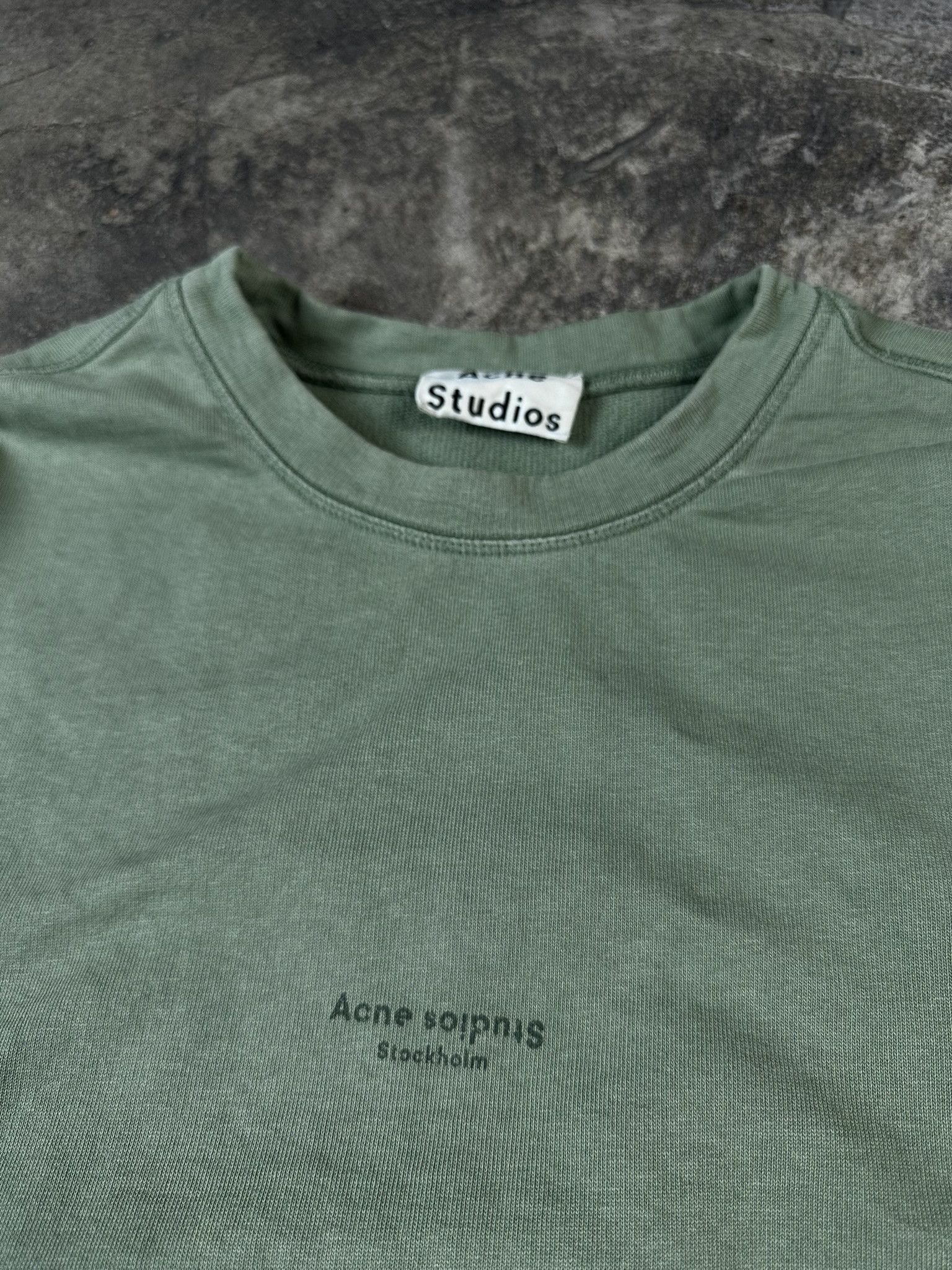 Acne Studios Acne Studios Logo Boxy Cropped Crewneck 1996 Size M / US 6-8 / IT 42-44 - 4 Thumbnail