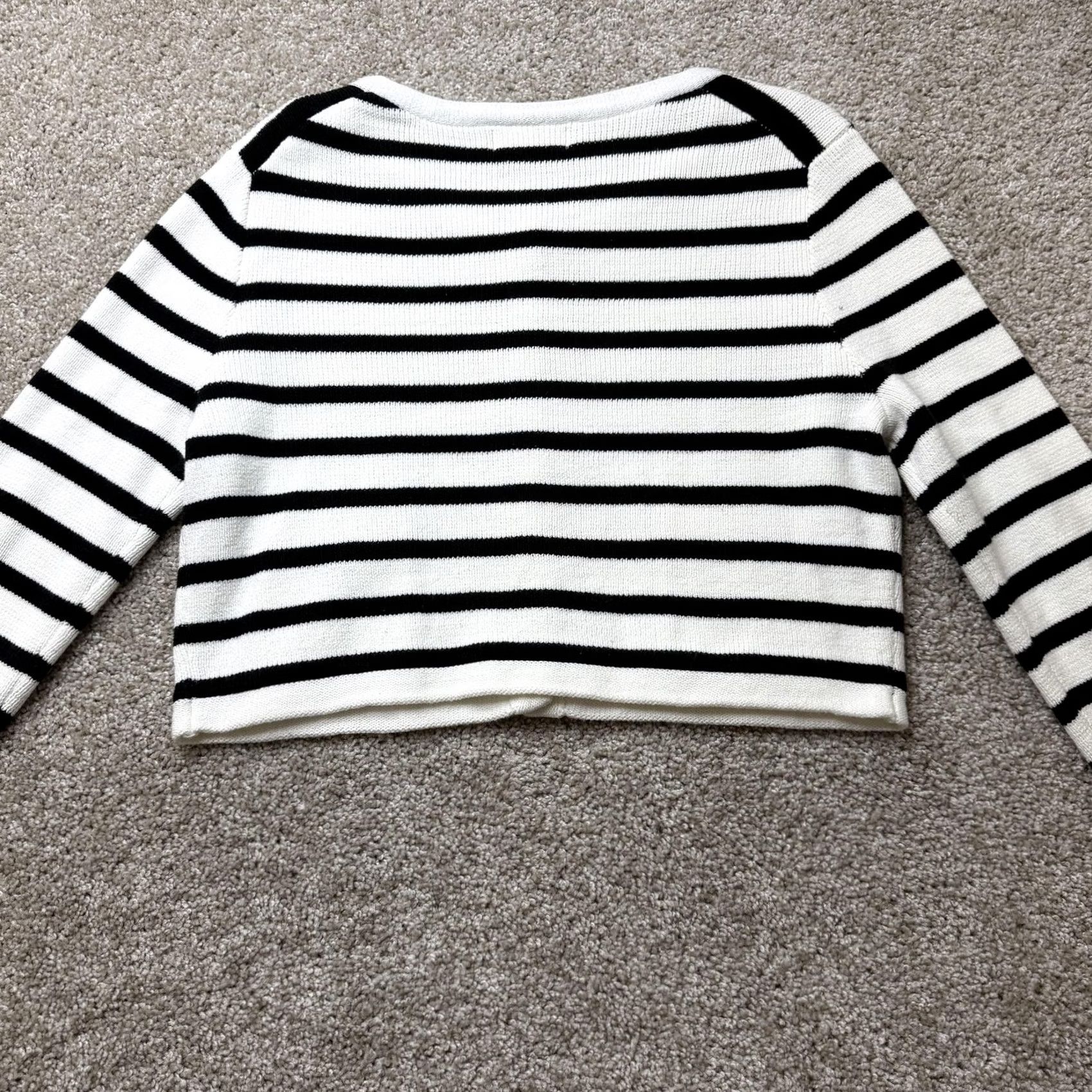 Jessica Simpson Jessica Simpson Cardigan Women M White Striped Scoop Neck Button Cropped Sweatshirt? Size M / US 6-8 / IT 42-44 - 5 Thumbnail