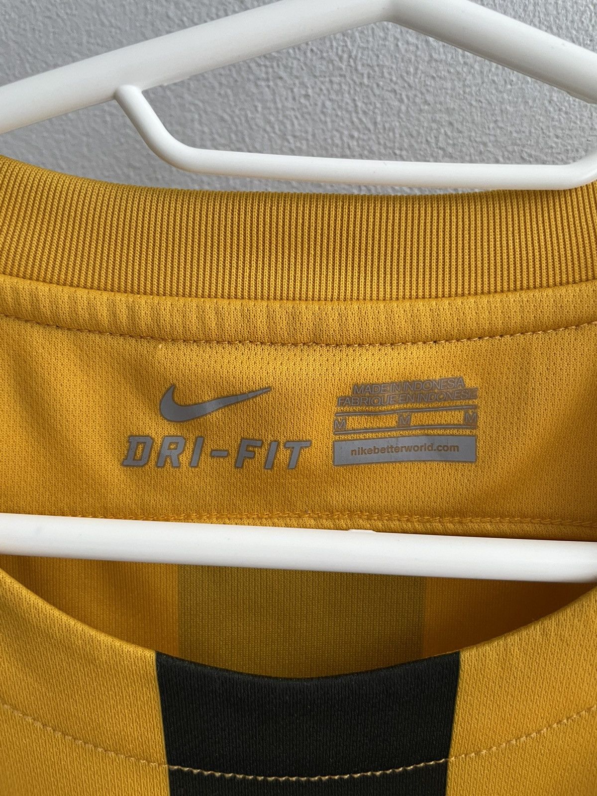 Nike Kaizer Chiefs 2015 2016 Home Shirt Football Soccer Jersey Size US M / EU 48-50 / 2 - 12 Thumbnail