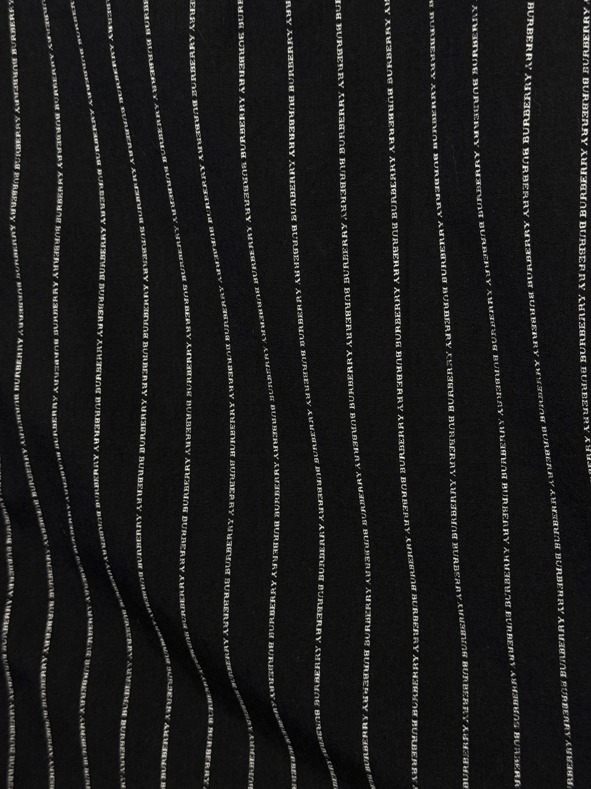 Burberry Burberry Monogram Black Button Up Size US M / EU 48-50 / 2 - 2 Thumbnail