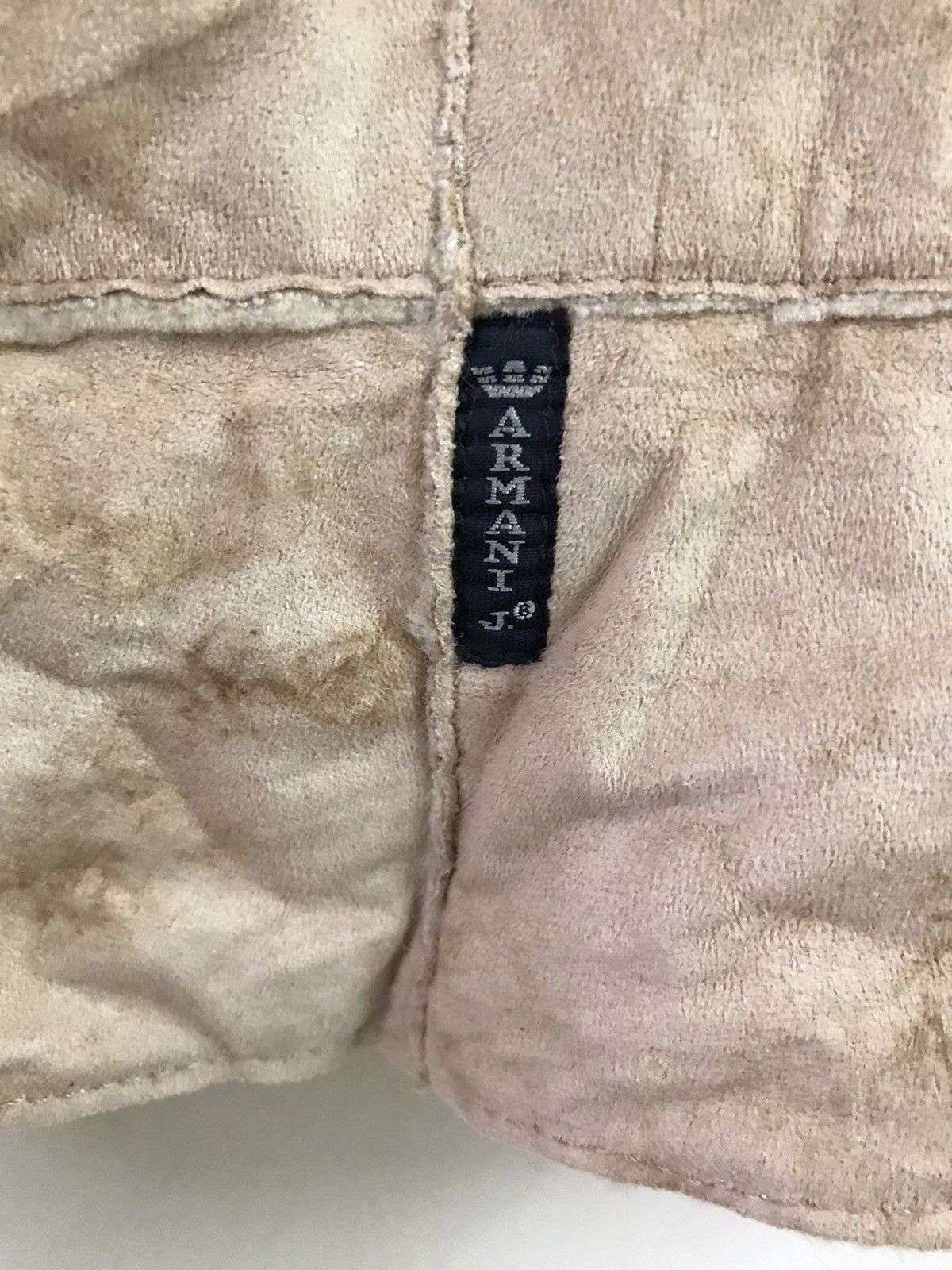Armani Vintage Armani Suede Leather jacket With Faux Fur Collar Size S / US 4 / IT 40 - 4 Thumbnail