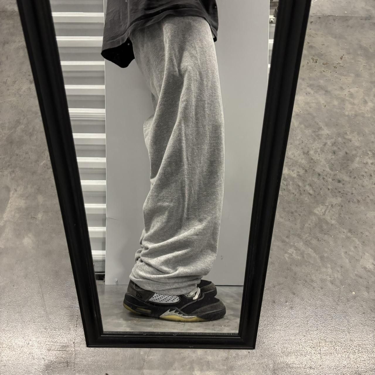 Japanese Brand × Vintage Crazy Vintage Y2K/2000s Light Grey Skater Essential Sweatpants! Size US 30 / EU 46 - 2 Thumbnail