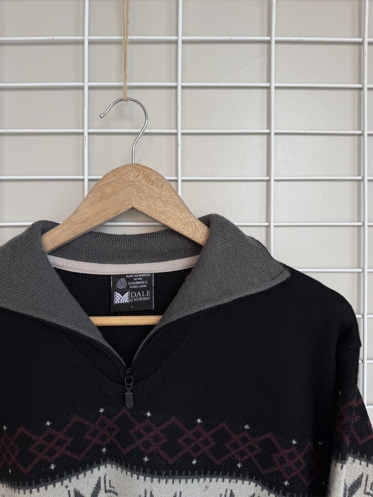 Dale Of Norway Dale of Norway Half Zip Wool Sweater Mens Size L Vintage Size US L / EU 52-54 / 3 - 5 Thumbnail