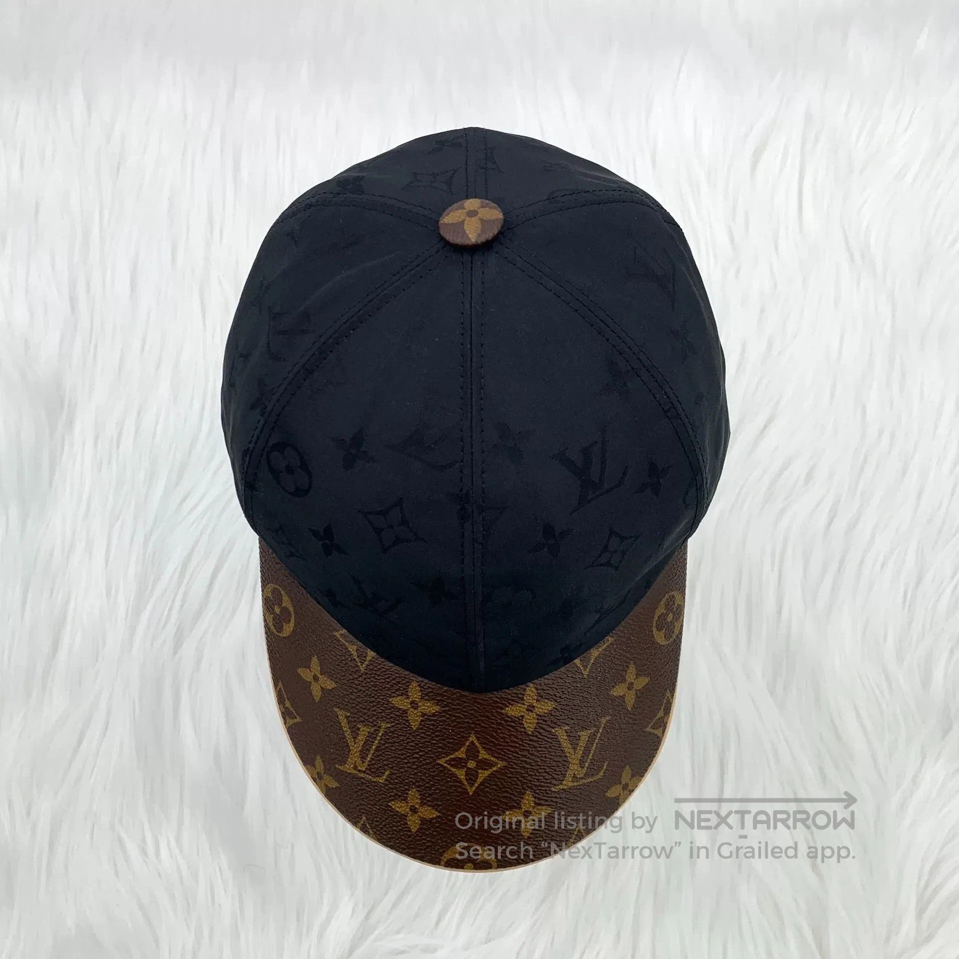 Louis Vuitton Louis Vuitton Black Monogram Logo Cap. Size ONE SIZE - 5 Thumbnail