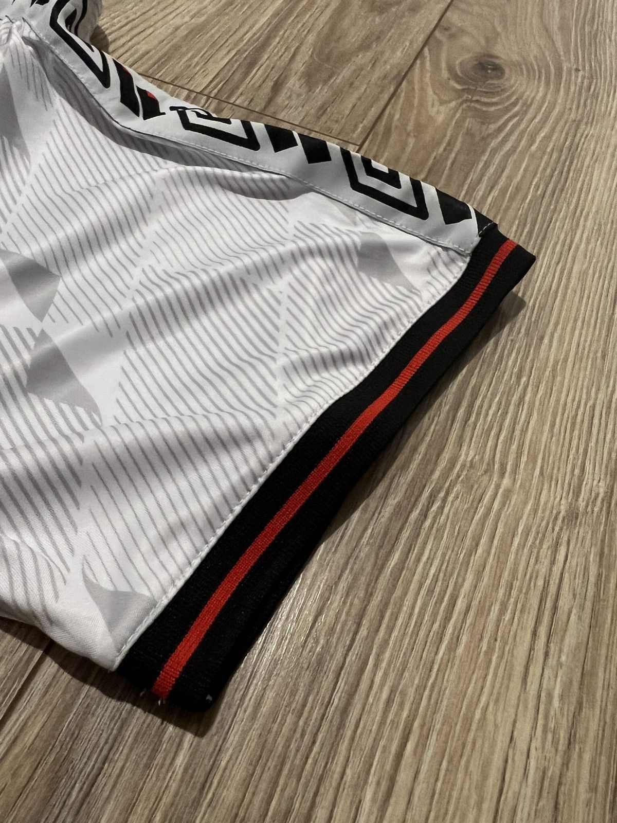 Umbro × Vintage Soccer Jersey Umbro Carling Vintage Football England Size US XL / EU 56 / 4 - 6 Thumbnail