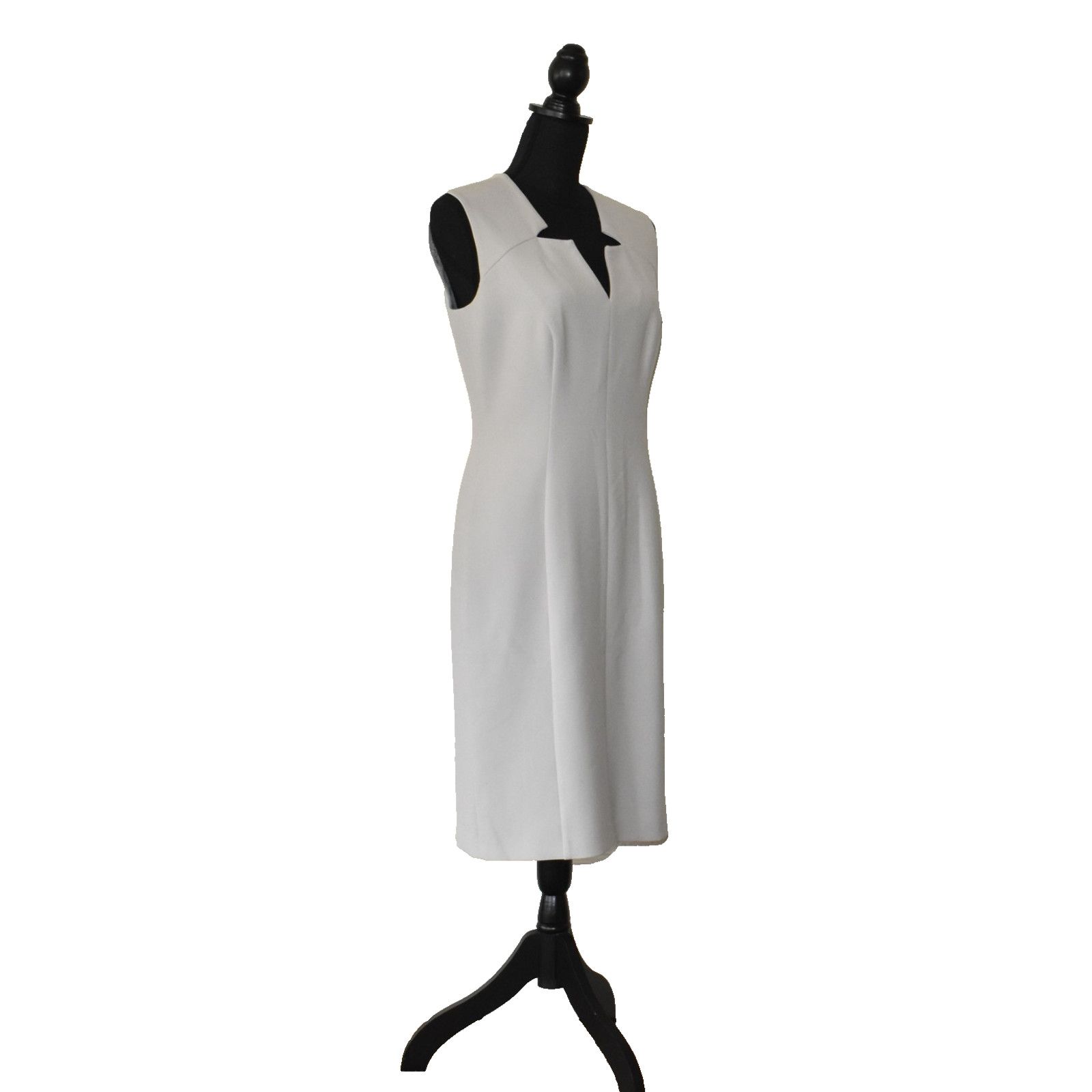 Hugo Boss HUGO BOSS Cut Out V Neck Notched Stretch Crepe Dress Sz US 6 Size M / US 6-8 / IT 42-44 - 2 Thumbnail