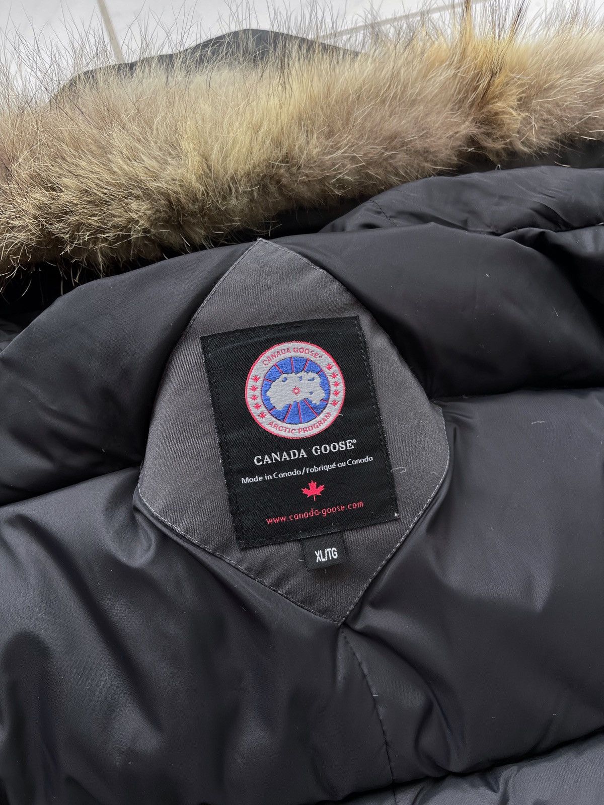 Canada Goose Canada Goose Chateau Parka Size US XL / EU 56 / 4 - 11 Thumbnail