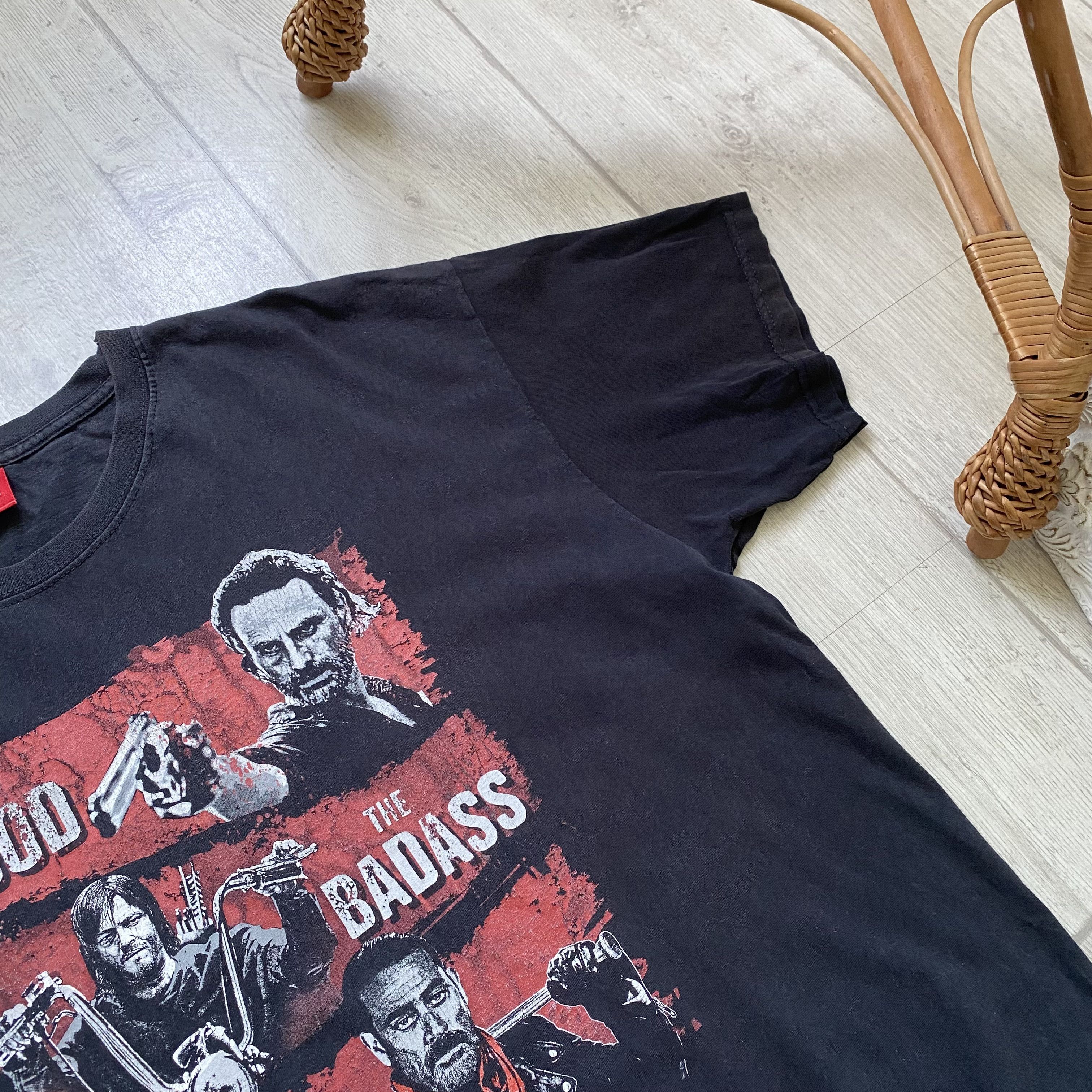 Expert Horror 🧟‍♀️ The Walking Dead horror tee AMC Movie vintage style Size US L / EU 52-54 / 3 - 7 Thumbnail