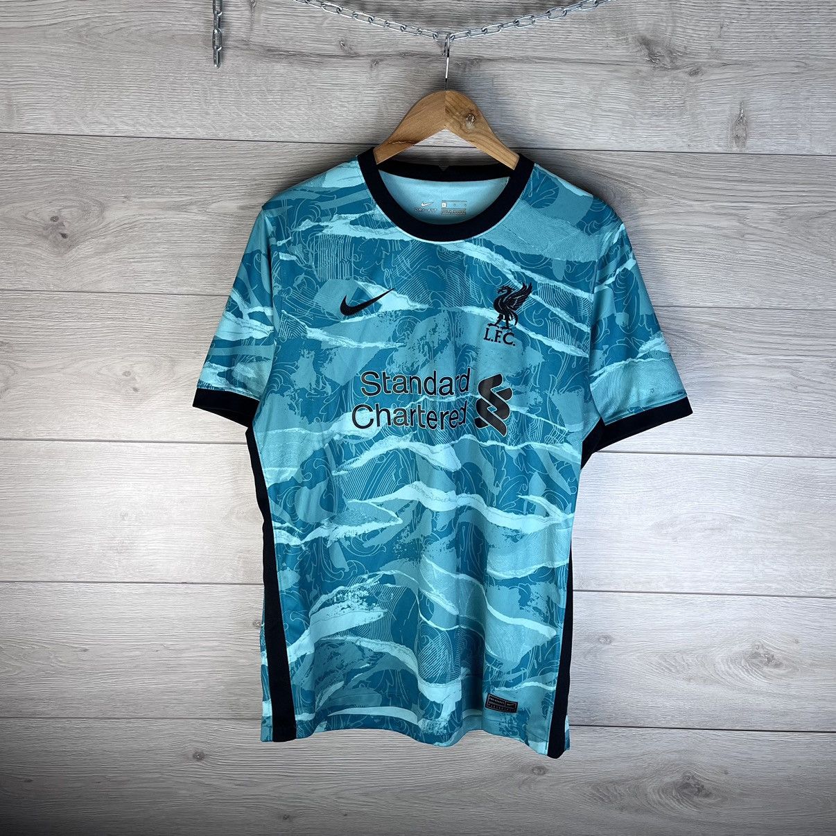 Nike Men's football soccer jersey Nike L.F.C Liverpool size L Size US L / EU 52-54 / 3 - 1 Thumbnail