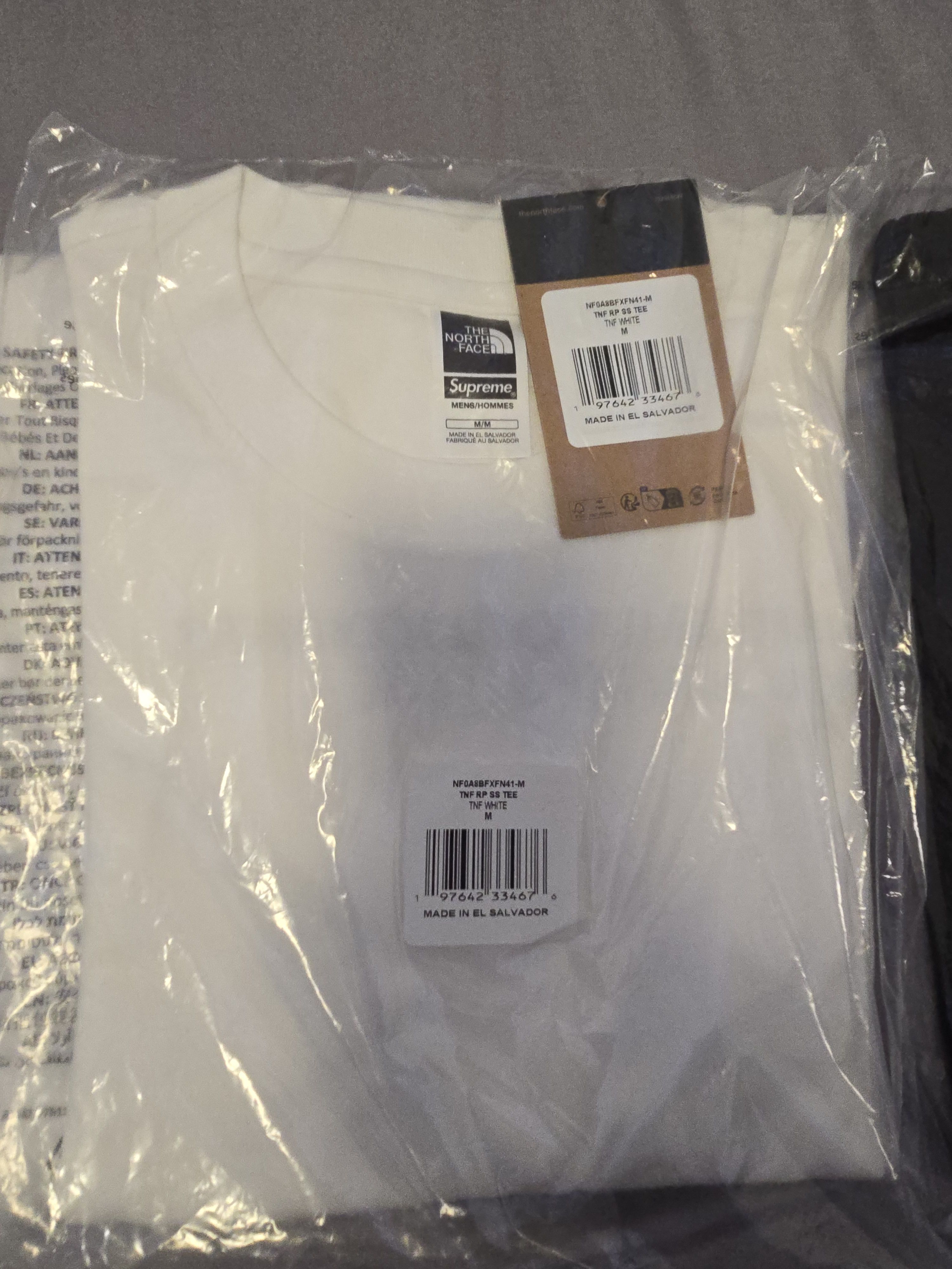 Supreme × The North Face SUPREME THE NORTH FACE S/S TOP (FW24) Size US L / EU 52-54 / 3 - 2 Thumbnail