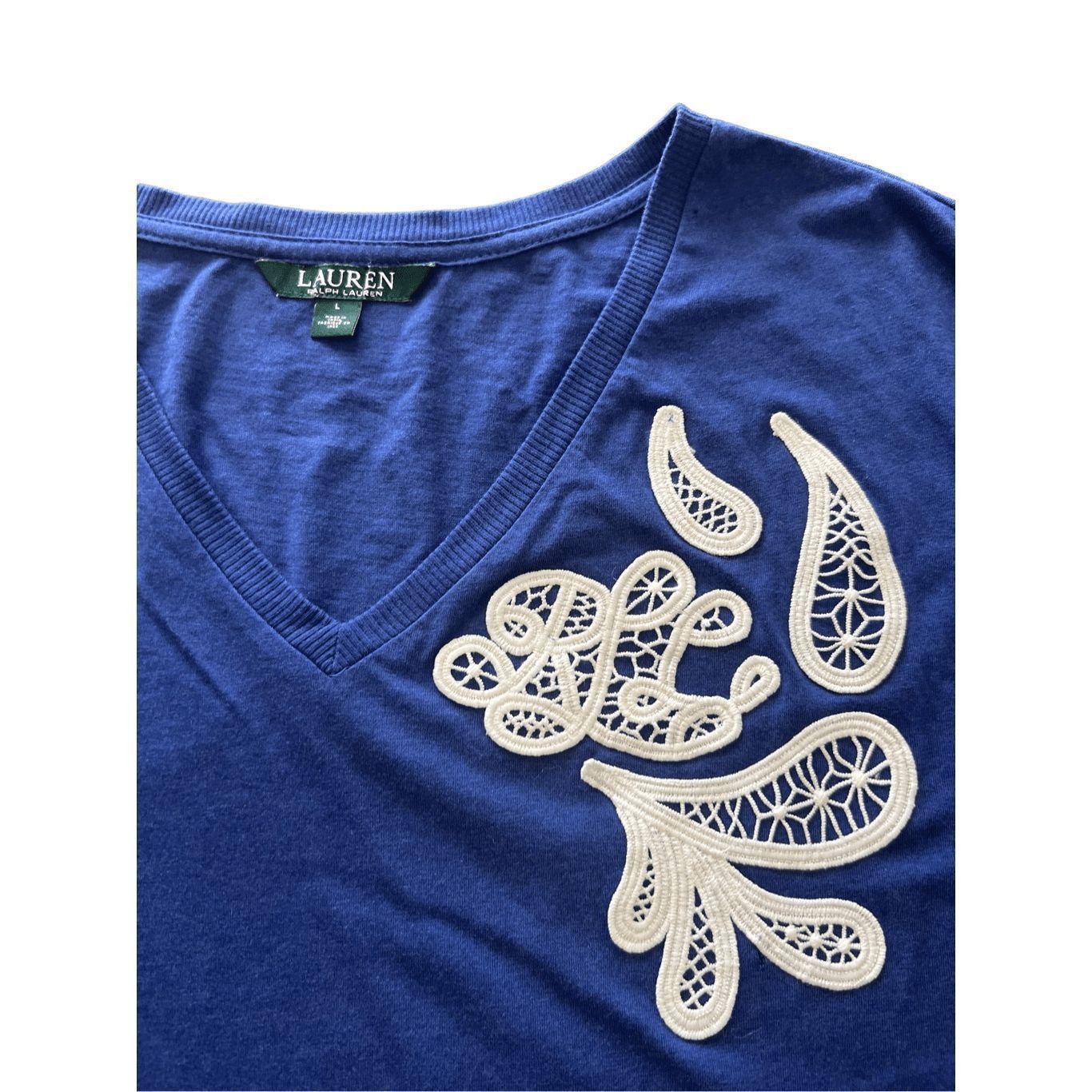 Ralph Lauren Lauren Ralph Lauren Lace-Patch V-Neck TShirt size Large Size L / US 10 / IT 46 - 4 Thumbnail