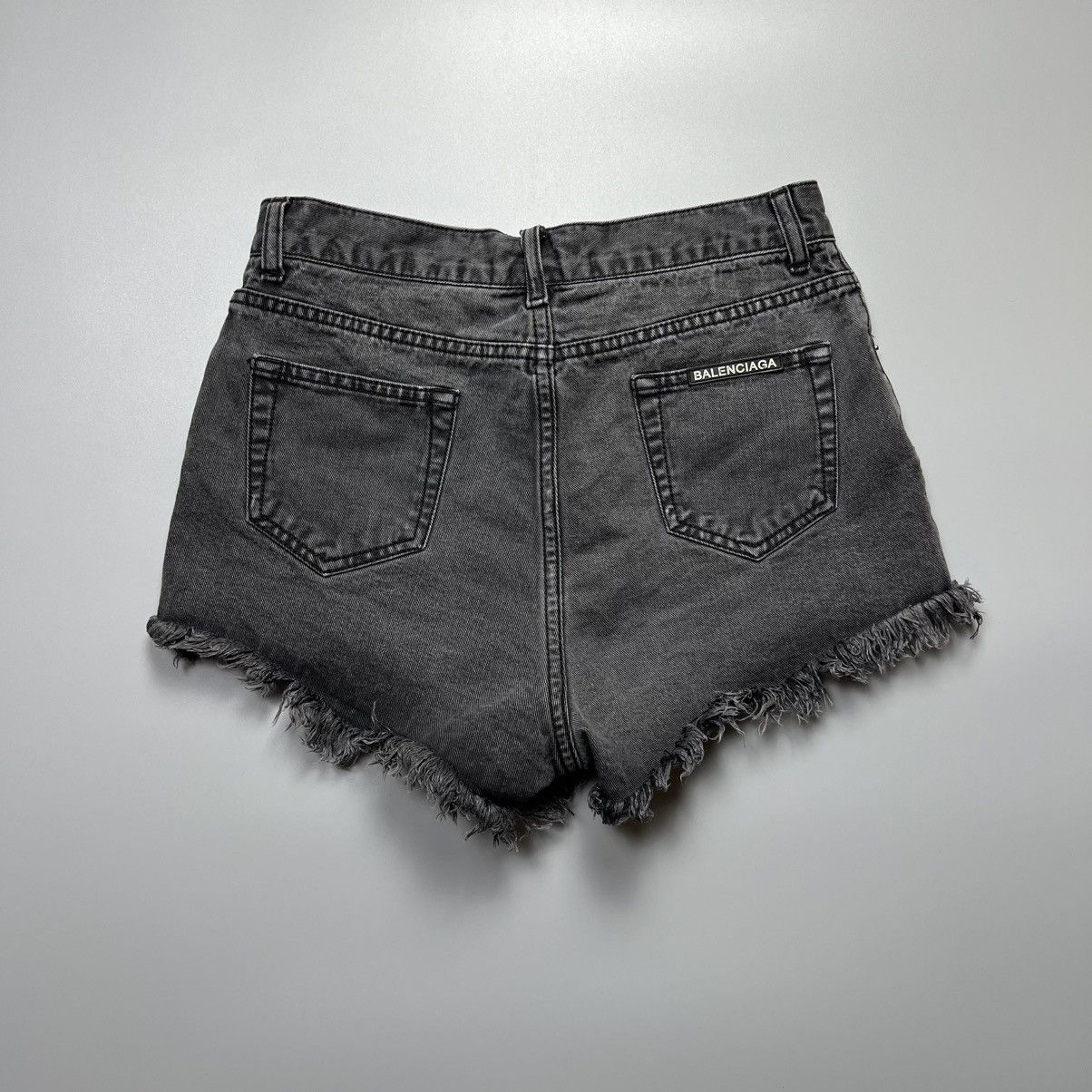Balenciaga × Designer Balenciaga - Rubber Logo Destroyed Mini - Short Size 28" / US 6 / IT 42 - 4 Thumbnail