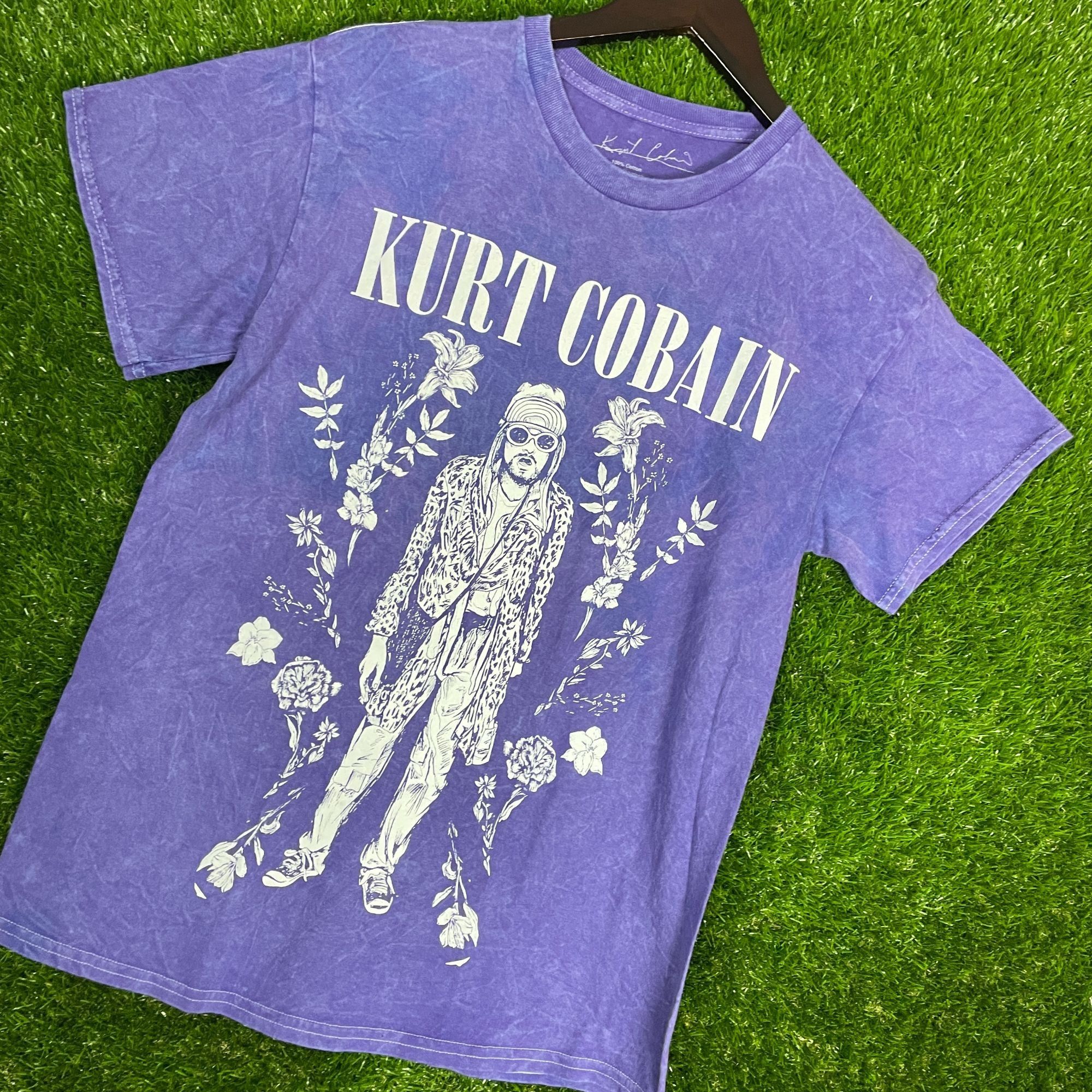 Urban Outfitters Kurt Cobain Raw Rock T-shirt size Medium Size US M / EU 48-50 / 2 - 4 Thumbnail