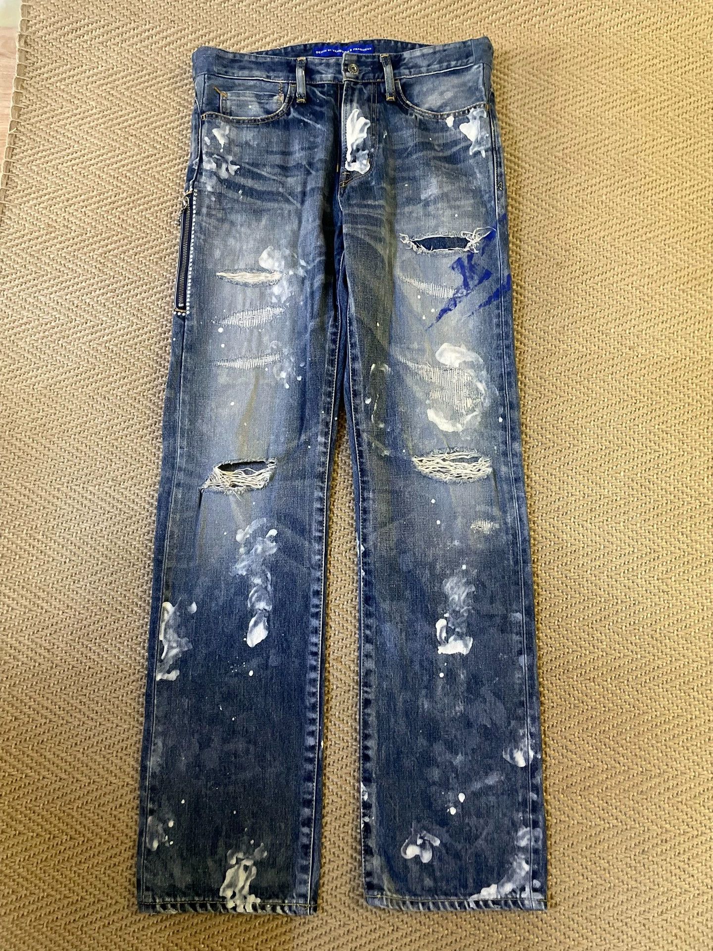 Vanquish VANQUISH x FRAG Lightning Splash Ink Distressed Jeans W30 Size US 30 / EU 46 - 1 Thumbnail