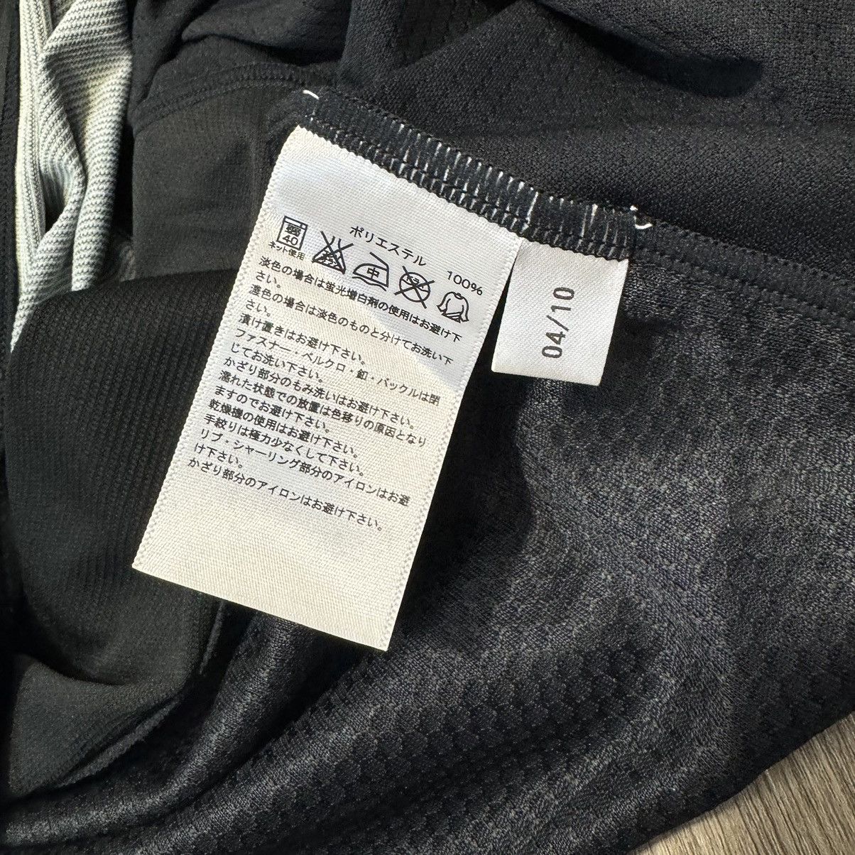 Adidas Japan women football 2010 player issue goalkeeper shirt Size L / US 10 / IT 46 - 7 Thumbnail