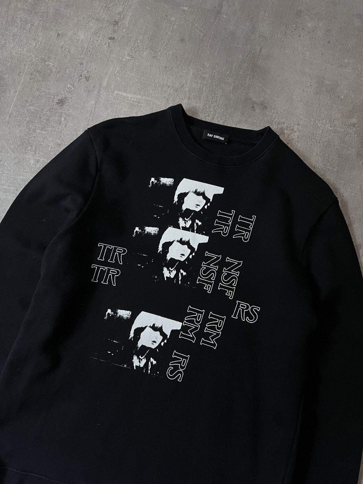 Raf Simons Raf Simons S/S 19 black sweatshirt rare Size US M / EU 48-50 / 2 - 2 Thumbnail