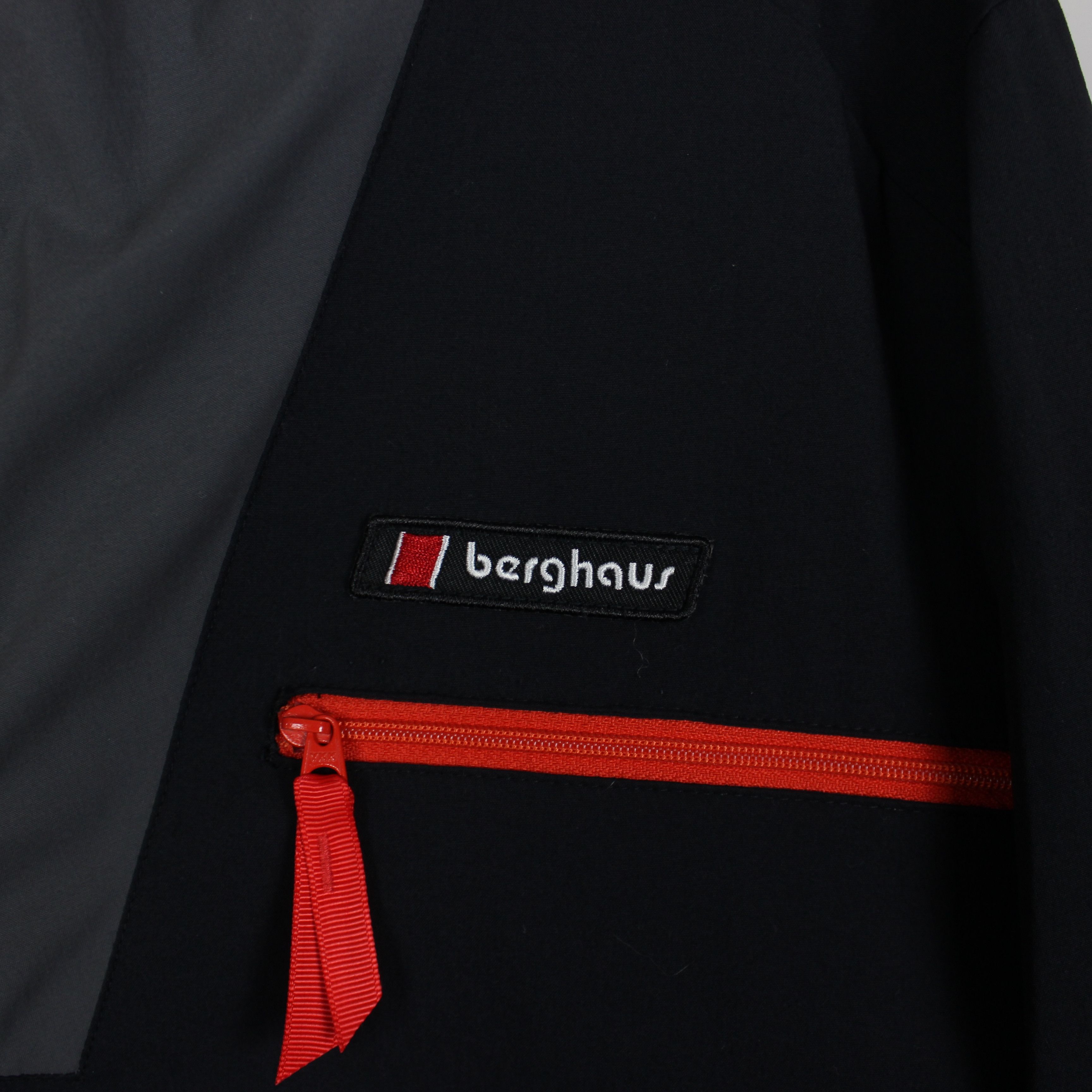 Berghaus Berghaus jacket windruner light men S M Size US S / EU 44-46 / 1 - 4 Thumbnail