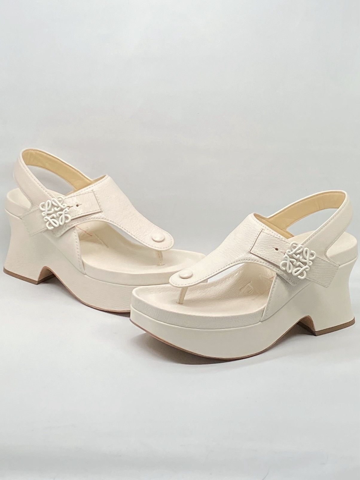 Loewe Loewe Ease leather platform thong sandals size 38 Size US 8 / IT 38 - 7 Thumbnail