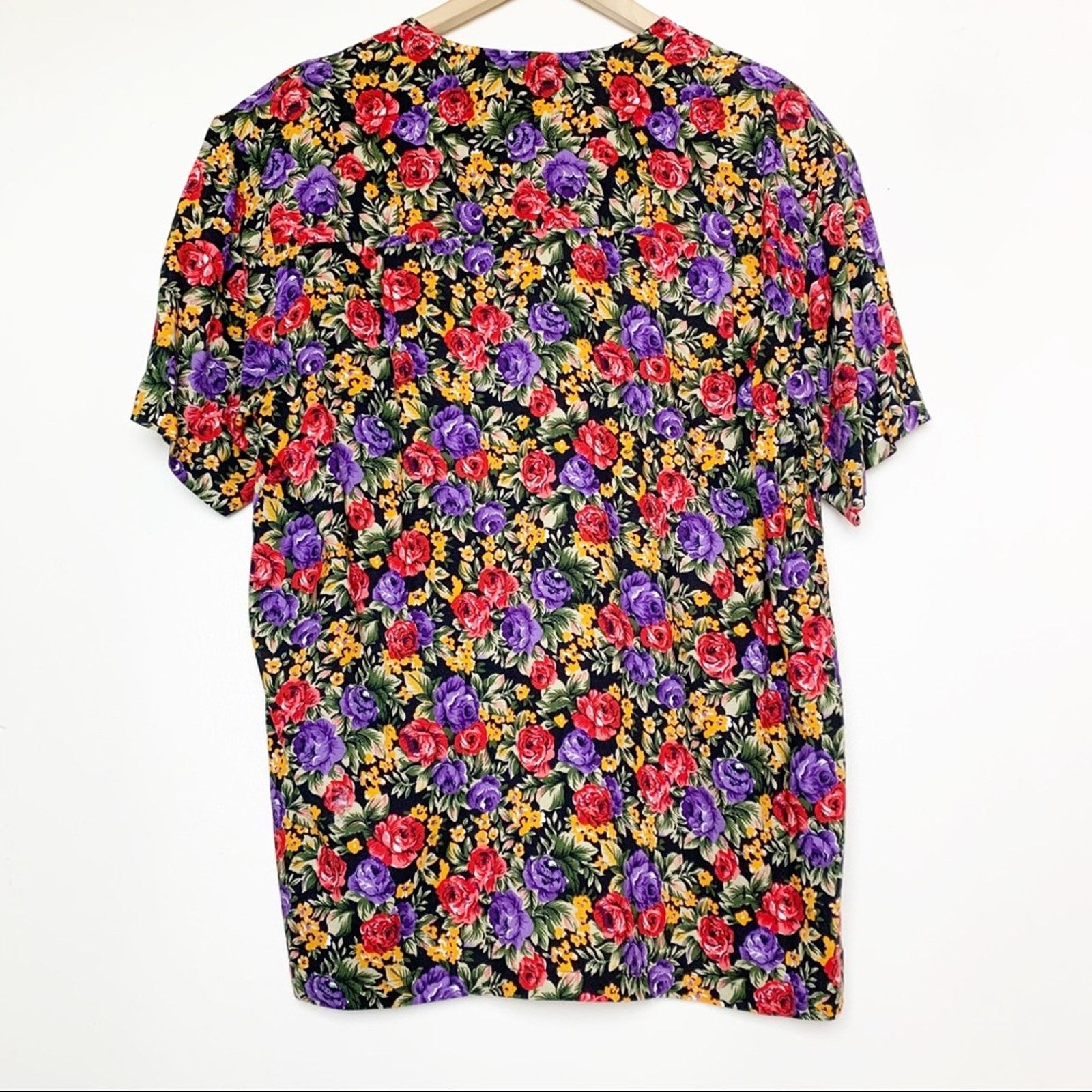 Vintage Vintage Black Floral Button Front Blouse Women’s Size Medium Size M / US 6-8 / IT 42-44 - 6 Thumbnail