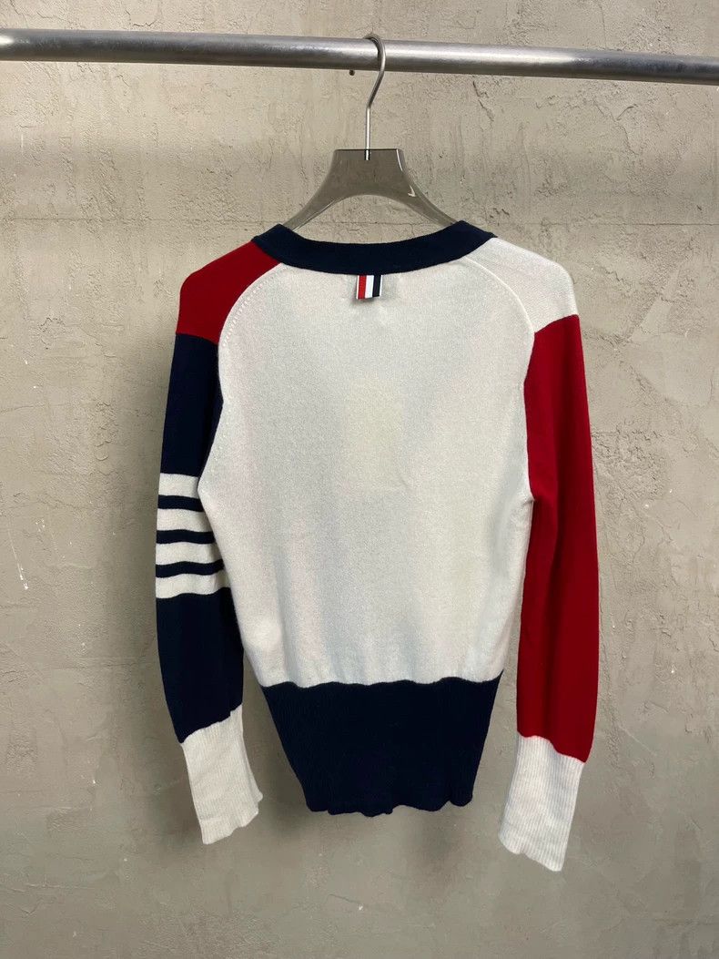 Thom Browne Thom Browne Milky red and blue four stripe cashmere sweate Size M / US 6-8 / IT 42-44 - 2 Thumbnail