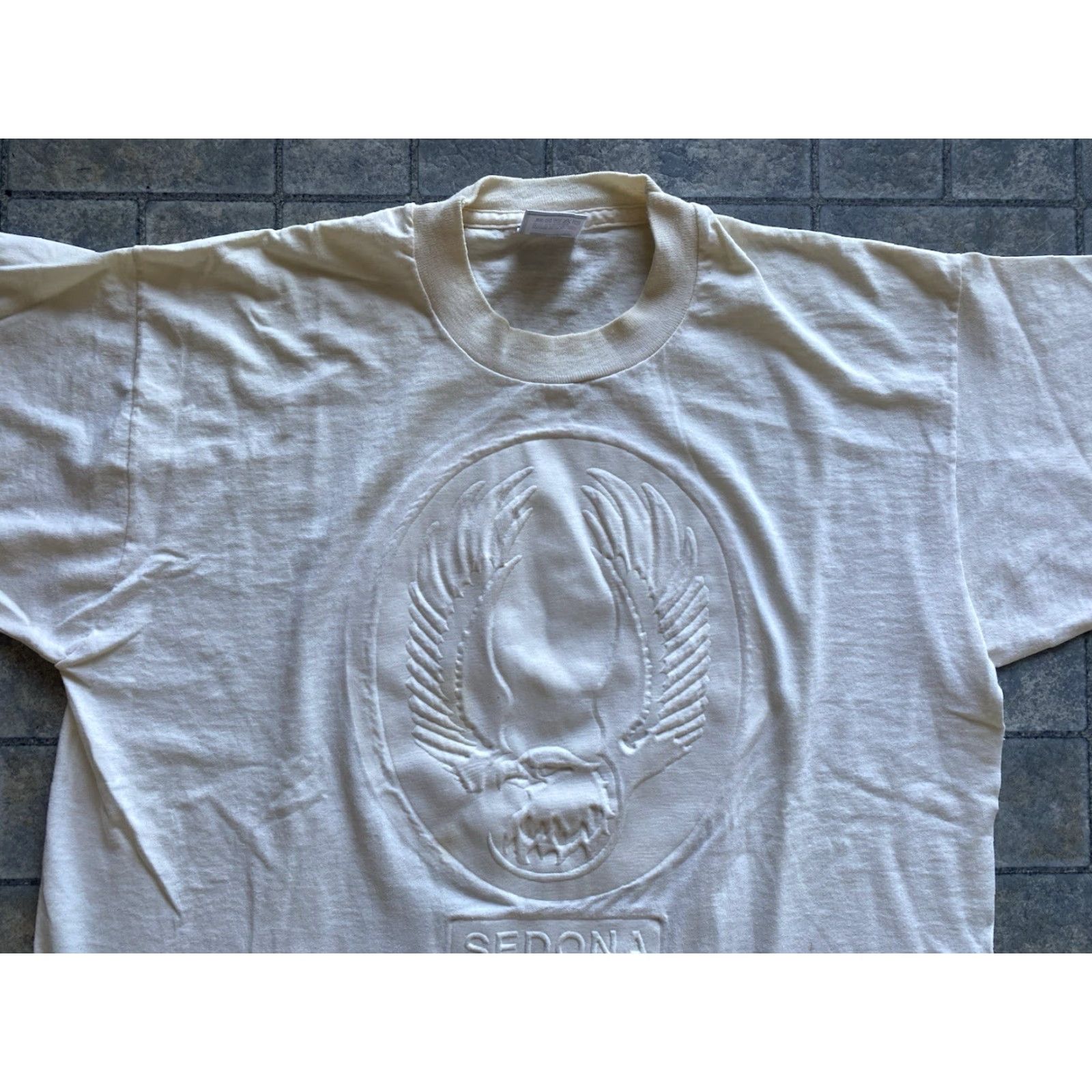 Fruit Of The Loom VINTAGE Fruit of the Loom T-Shirt Men L White Sedona Eagle Best White Short Sleeve Shirt Adult Large Mens Size US L / EU 52-54 / 3 - 3 Thumbnail