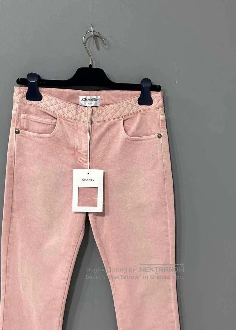 Chanel Pink Diamond Pattern Pants Chanel / Chanel. Size US 36 / EU 52 - 2 Thumbnail