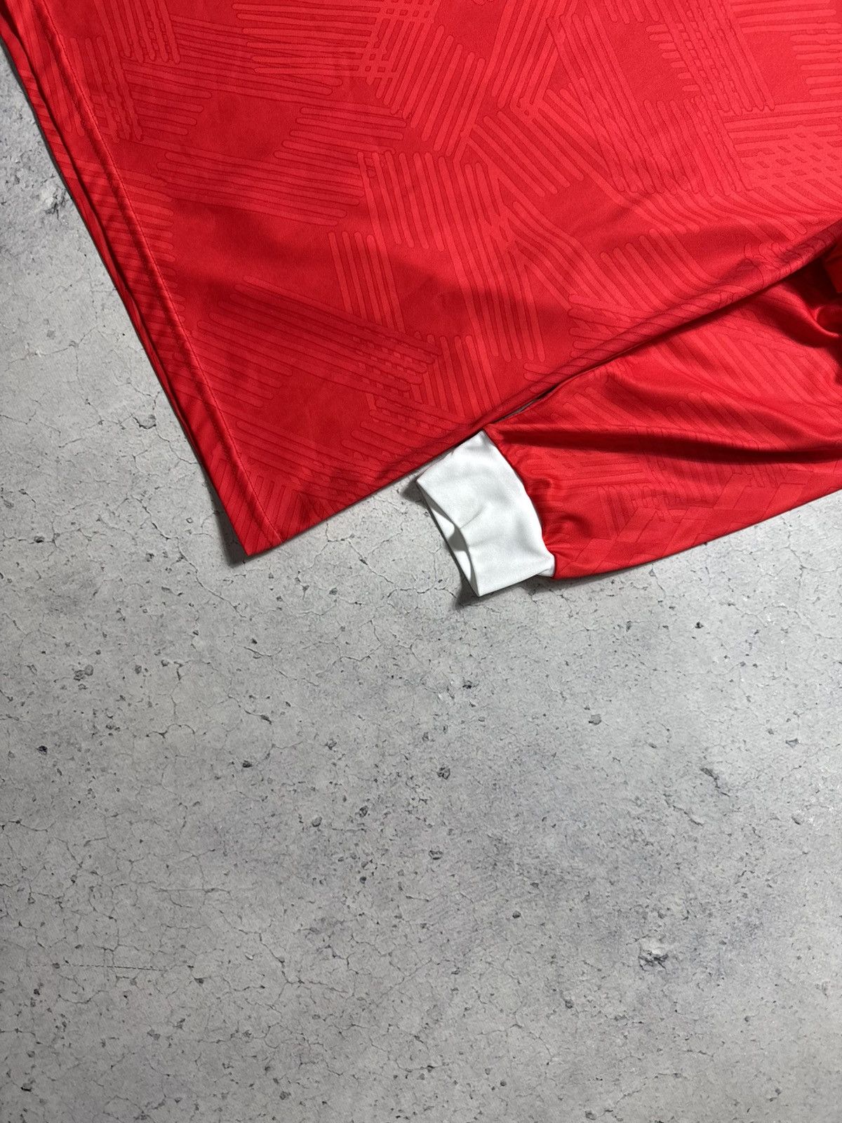 Lotto Sport Lotto Switzerland #9 1994/1996 Home Jersey Long Sleeve Size US L / EU 52-54 / 3 - 3 Thumbnail