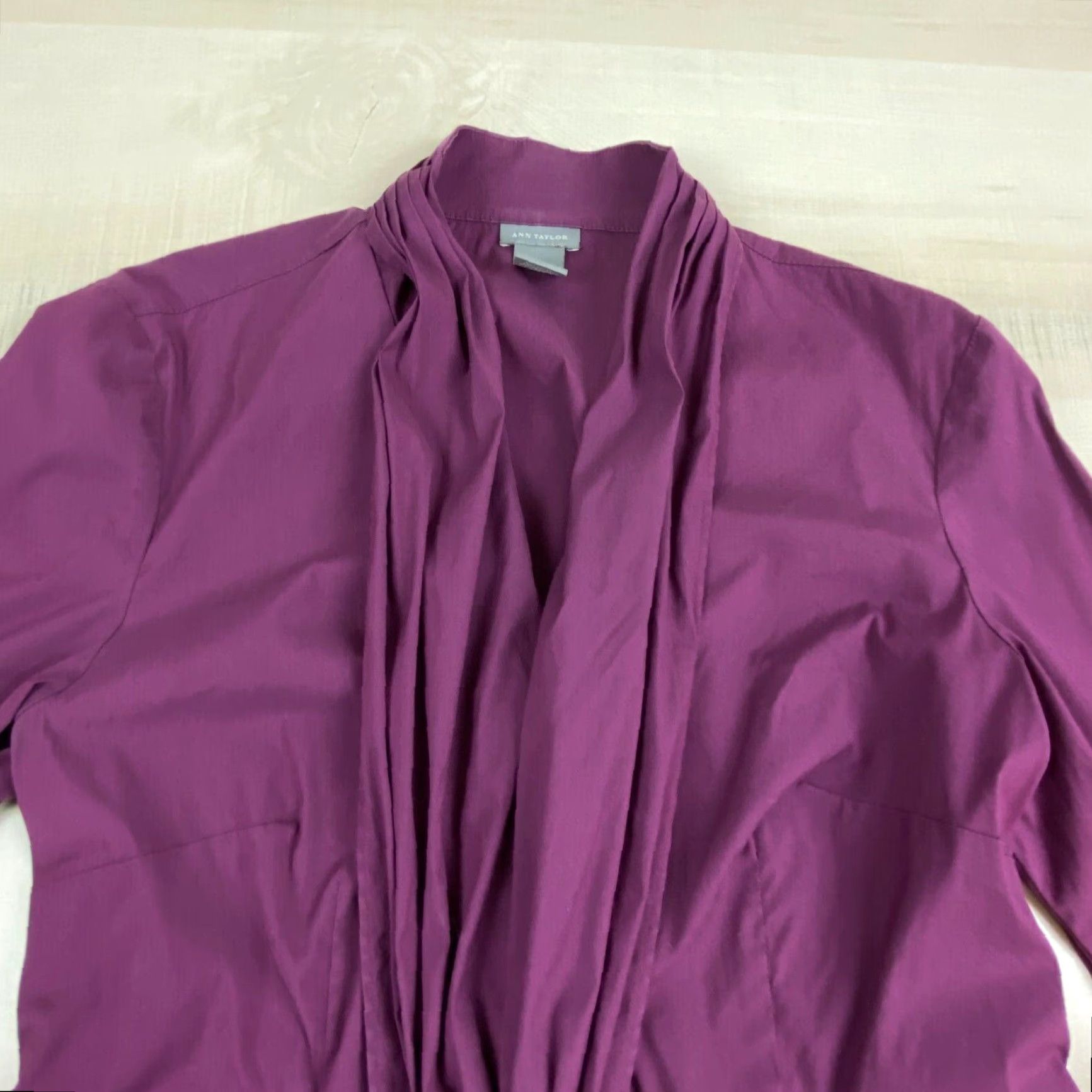 Ann Taylor Ann Taylor Womens Purple Pleated Button Up Top 6 Professional Career Shirt Size M / US 6-8 / IT 42-44 - 2 Thumbnail