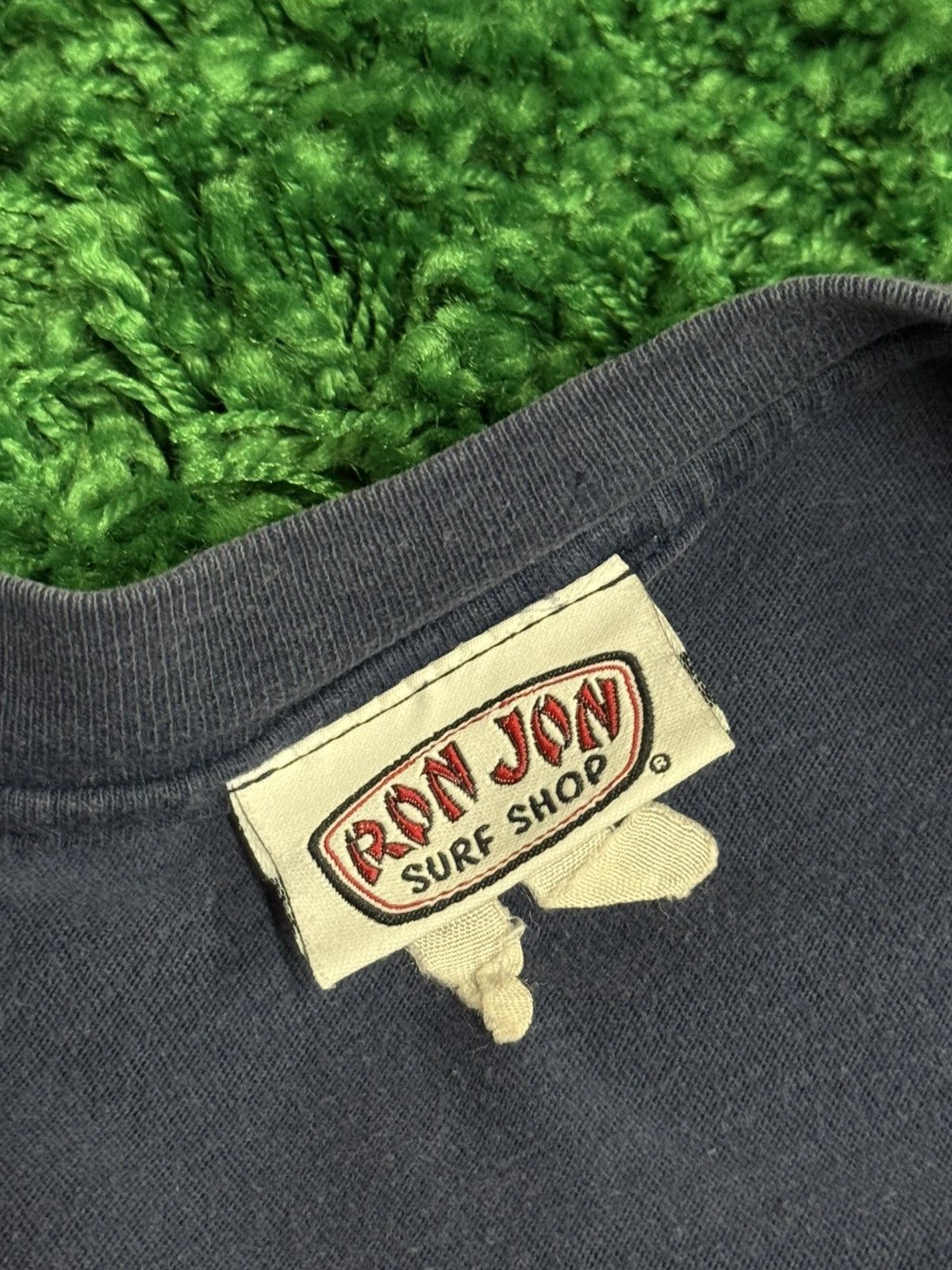 Ron Jon Surf Shop Ron Jon Surf Shop Navy Skate Store Beach Bum Tee 2XL XXL Size US XXL / EU 58 / 5 - 3 Thumbnail