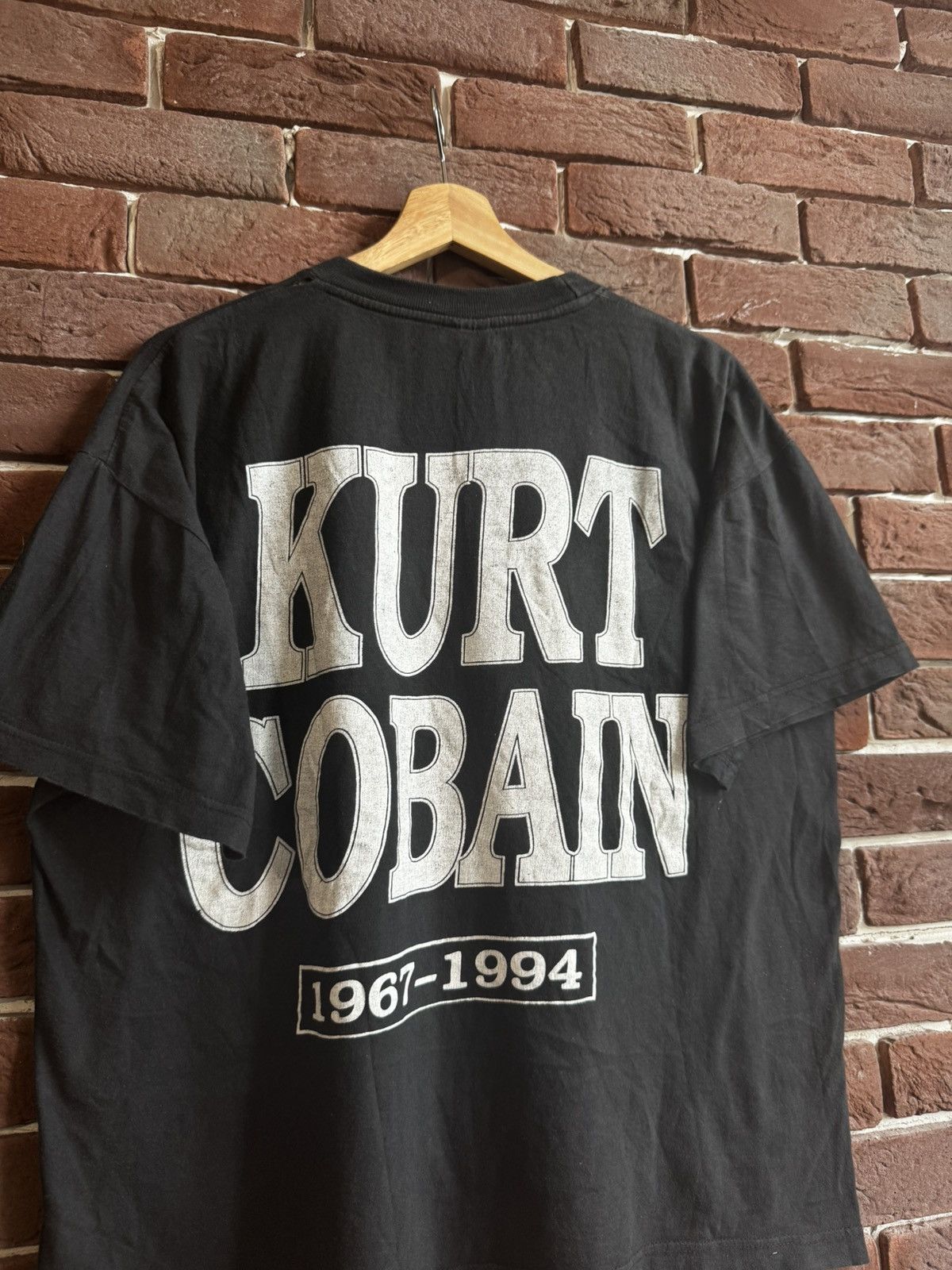 Band Tees Rare 90s Nirvana Nevermind Kurt Cobain Grunge Vintage Tee Size US L / EU 52-54 / 3 - 8 Thumbnail