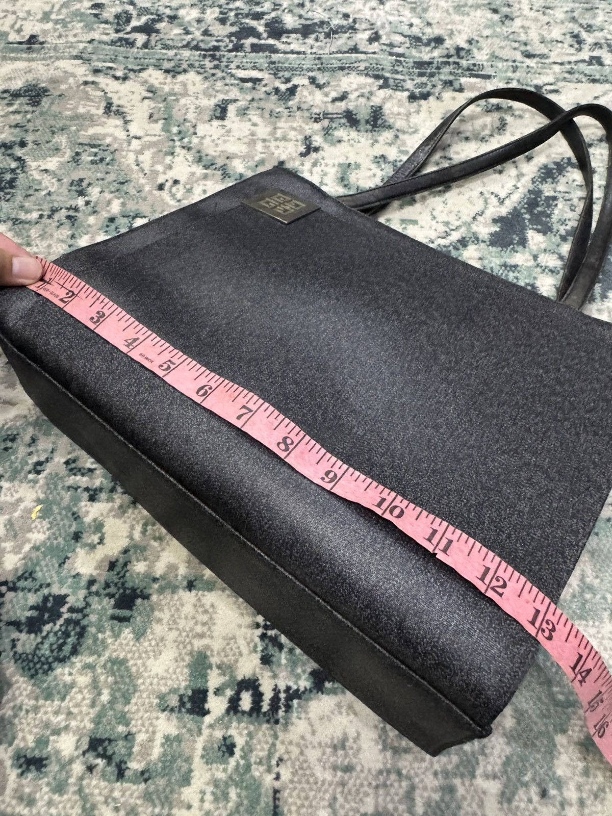 Givenchy VINTAGE GIVENCHY METAL EMBLEM TOTE BAG Size ONE SIZE - 8 Thumbnail
