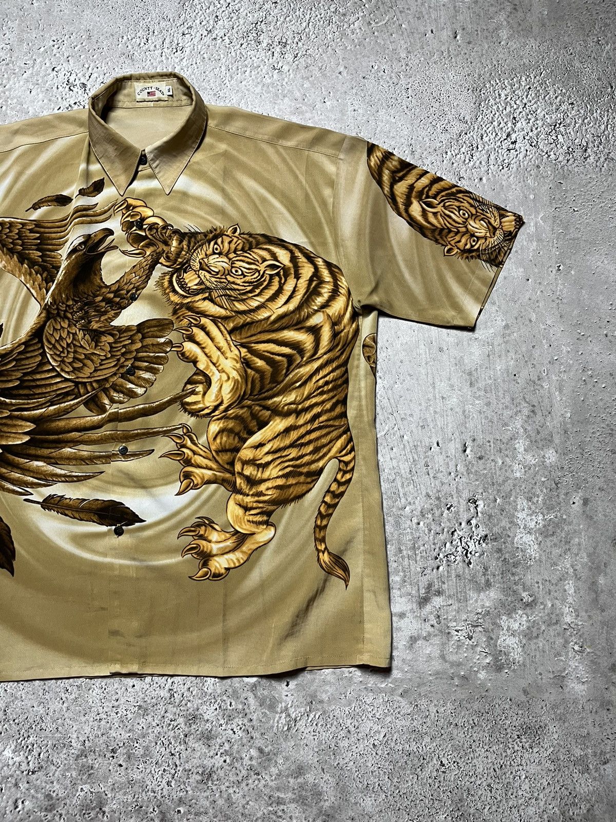 Japanese Brand × Vintage Vintage Tiger Eagle Overprint Shirt Button Up Short Sleeve Size US XL / EU 56 / 4 - 2 Thumbnail