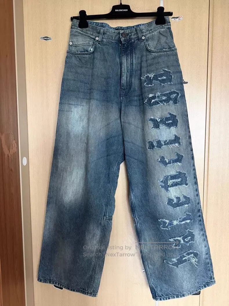 Balenciaga Balenciaga size XS Distressed patch lettering loose denim Size US 27 - 1 Thumbnail