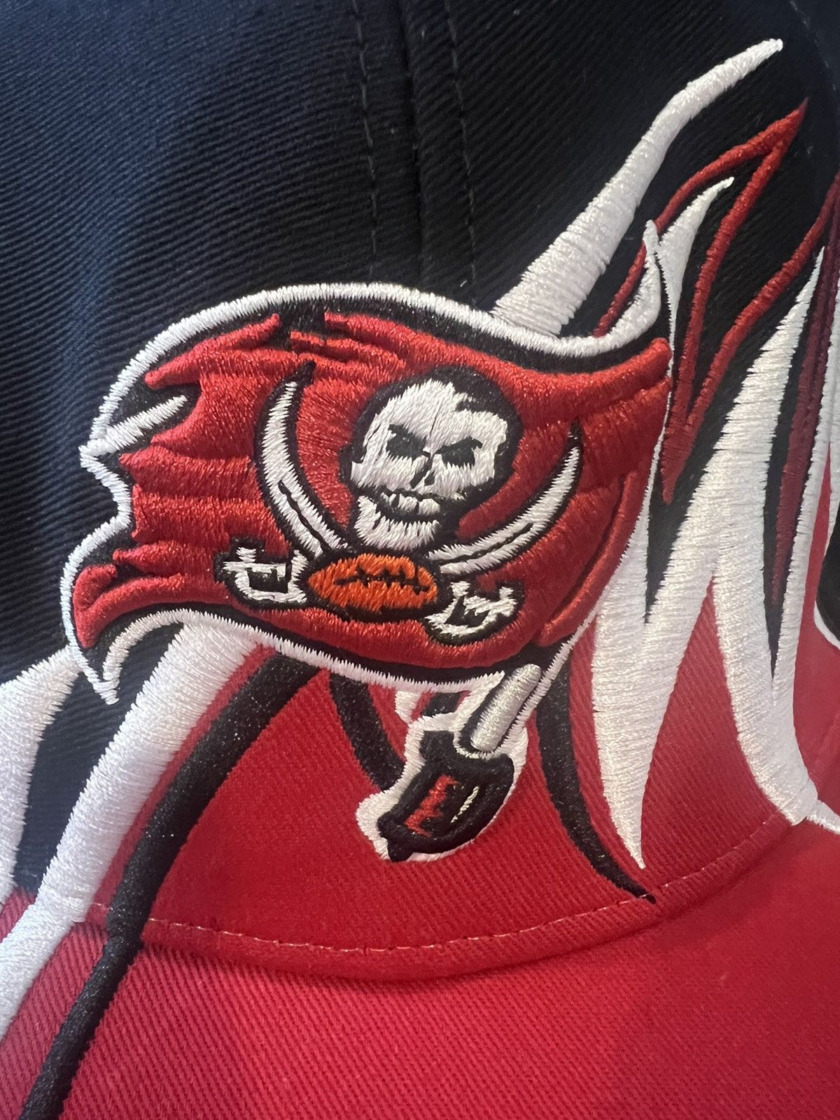 NFL Y2K Vintage NFL Buccaneers hat Size ONE SIZE - 4 Thumbnail
