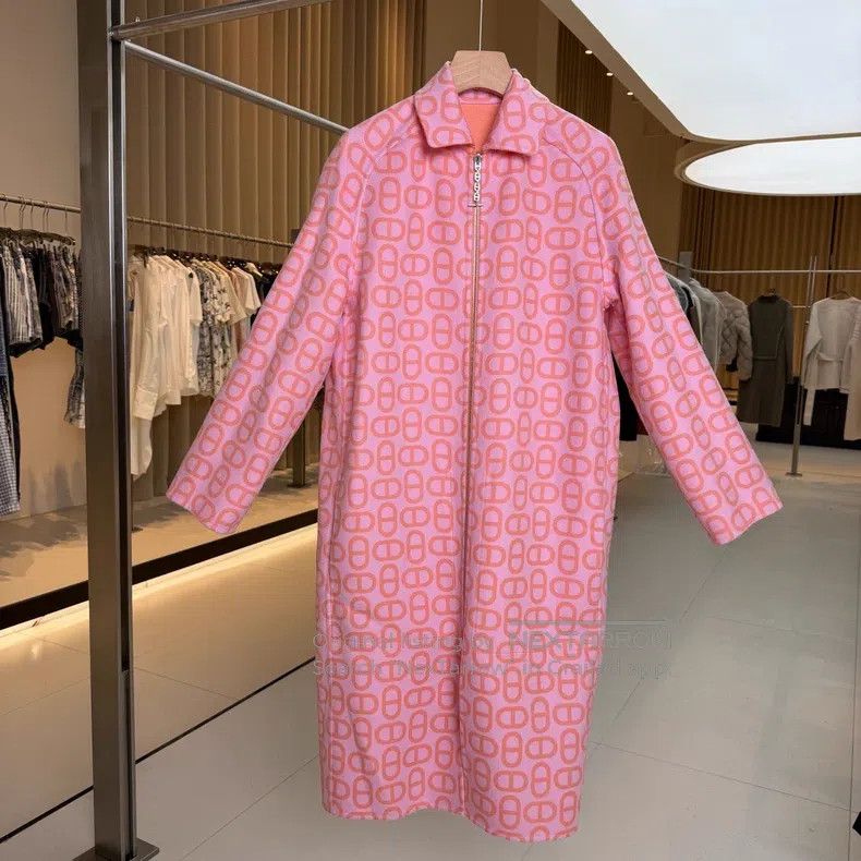 Hermes Hermes Peach Pink Pig Nose Button Double-Sided Wear Cashme Size 4XL / US 24-26 - 3 Thumbnail