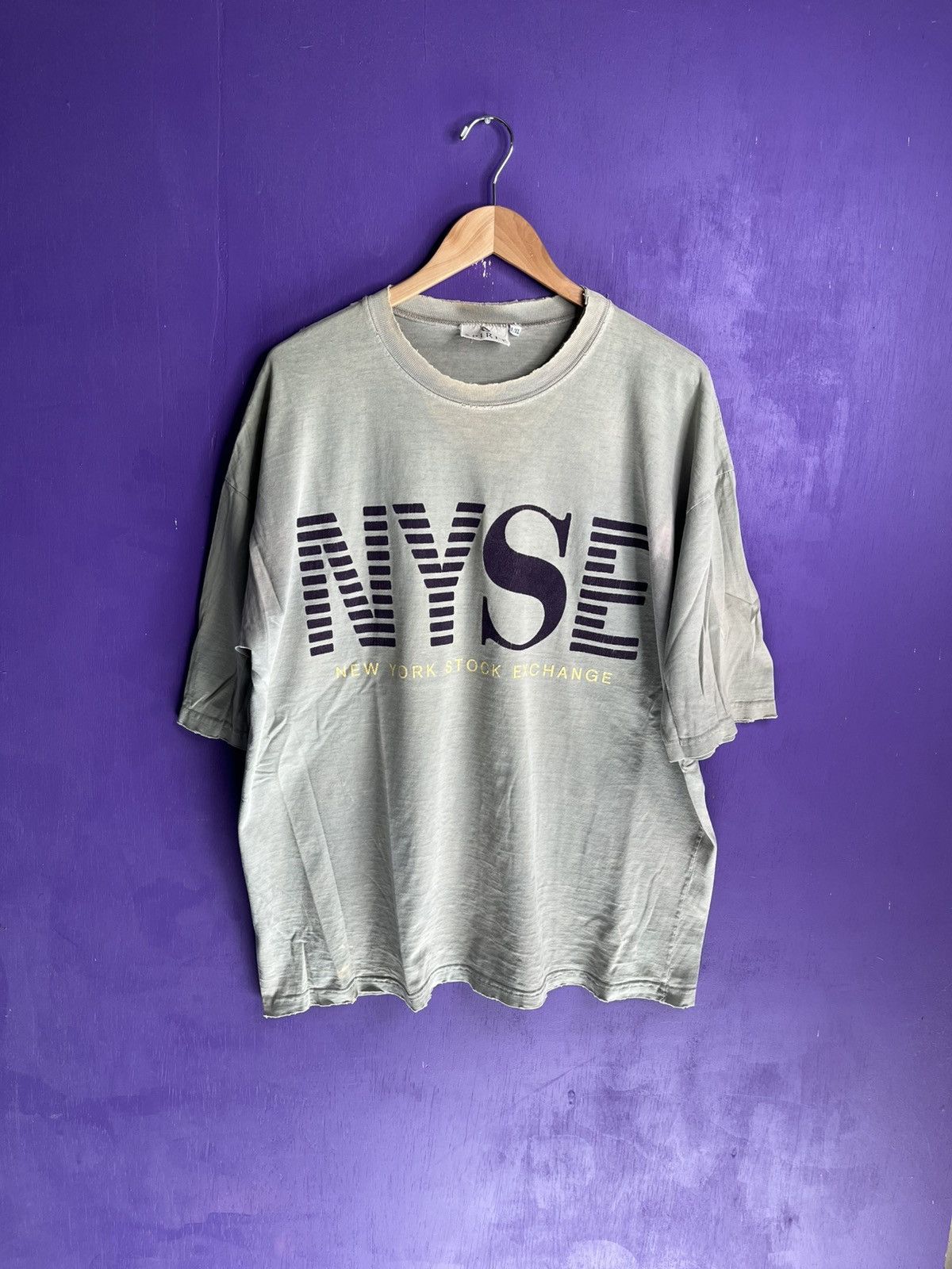 Vintage Vintage 90s New York stock exchange t-shirt Size US XL / EU 56 / 4 - 1 Thumbnail