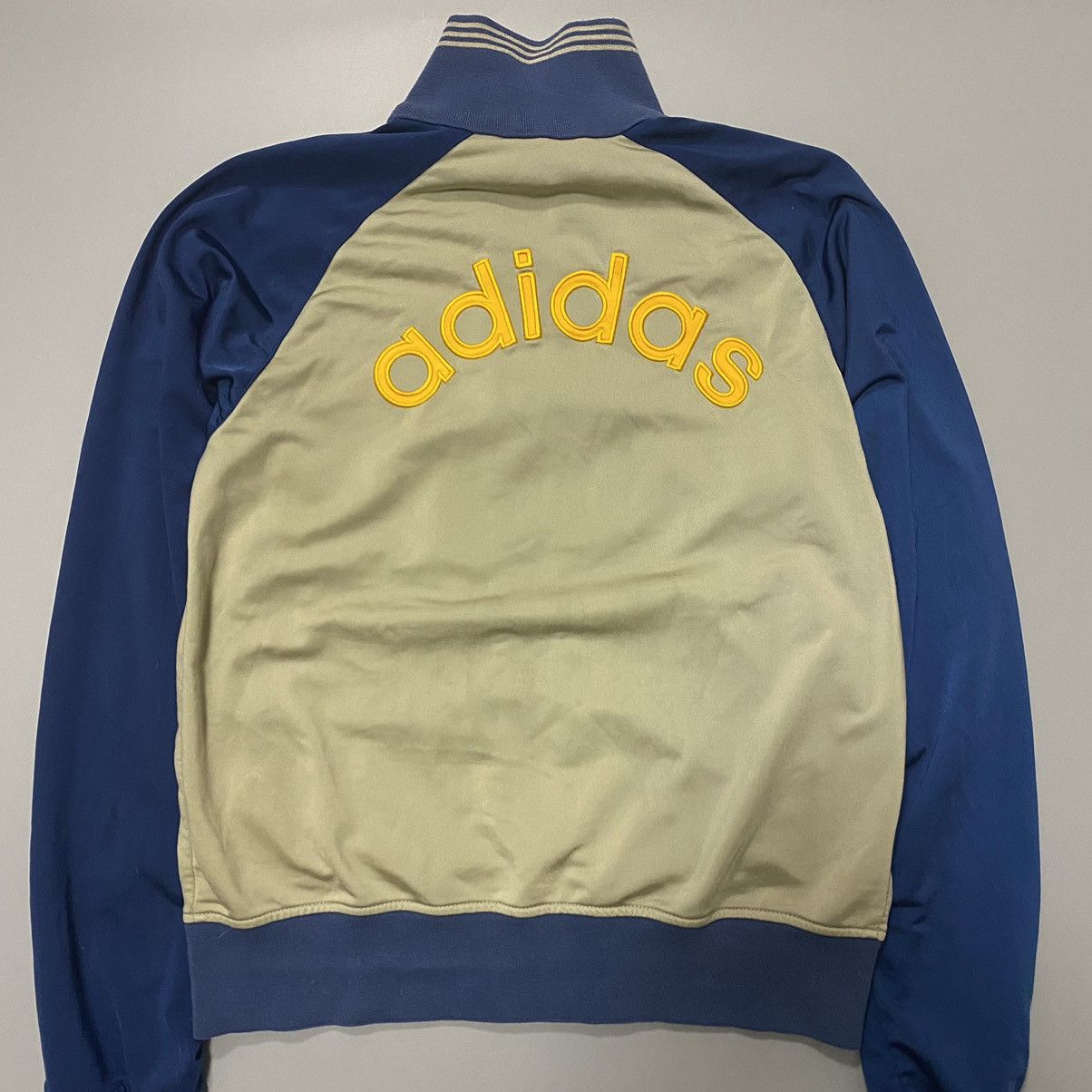 Adidas Vintage Adidas Big Logo Zip Track Jacket Mens S Size US S / EU 44-46 / 1 - 2 Thumbnail