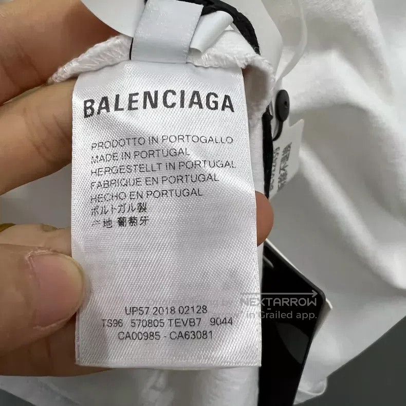 Balenciaga Balenciaga White Pattern Printed Short Sleeve Size US L / EU 52-54 / 3 - 4 Thumbnail