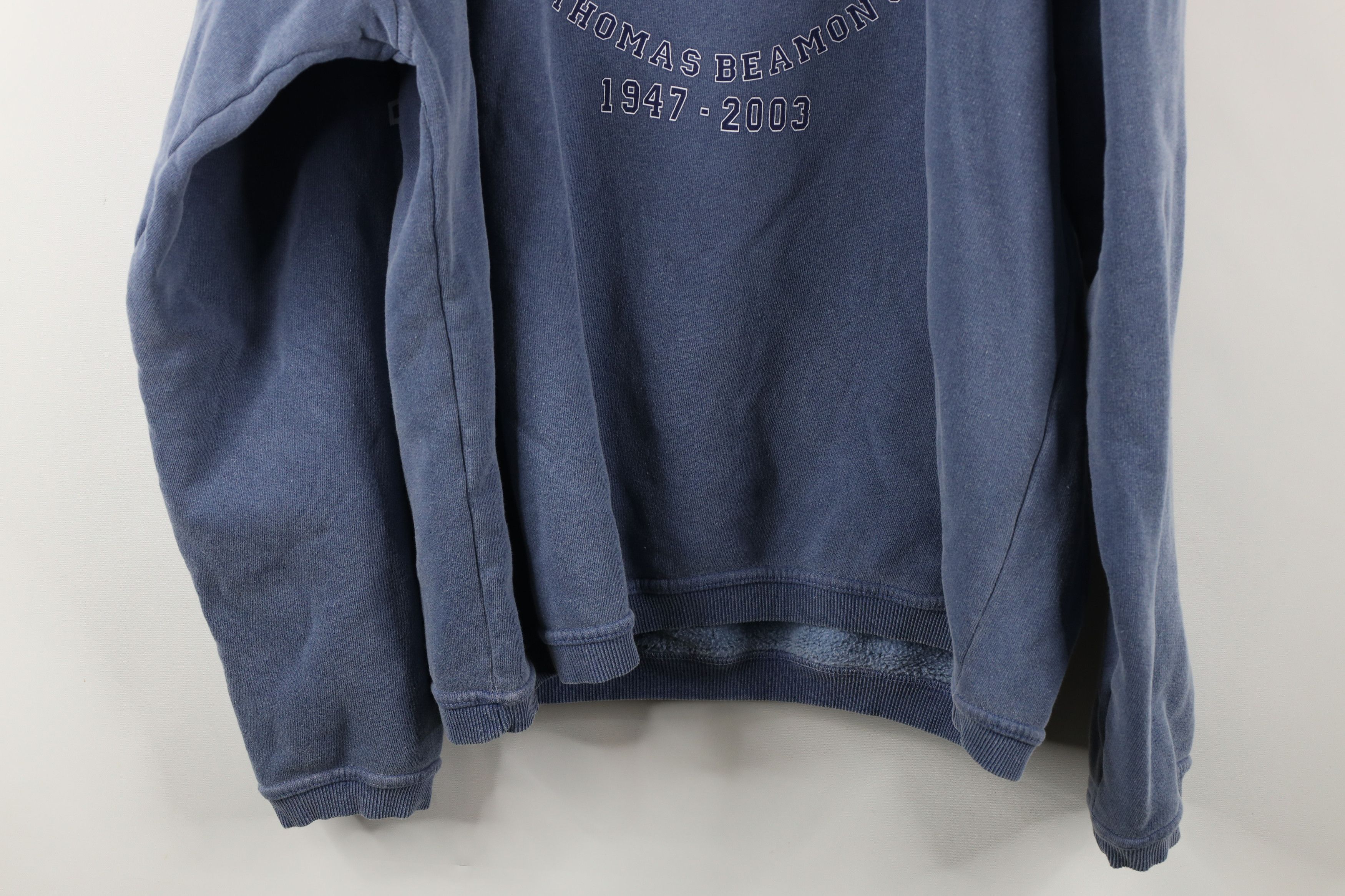 Vintage Vintage Y2K 2003 Toledo Ice Yacht Club Crewneck Sweatshirt Size US XL / EU 56 / 4 - 13 Thumbnail