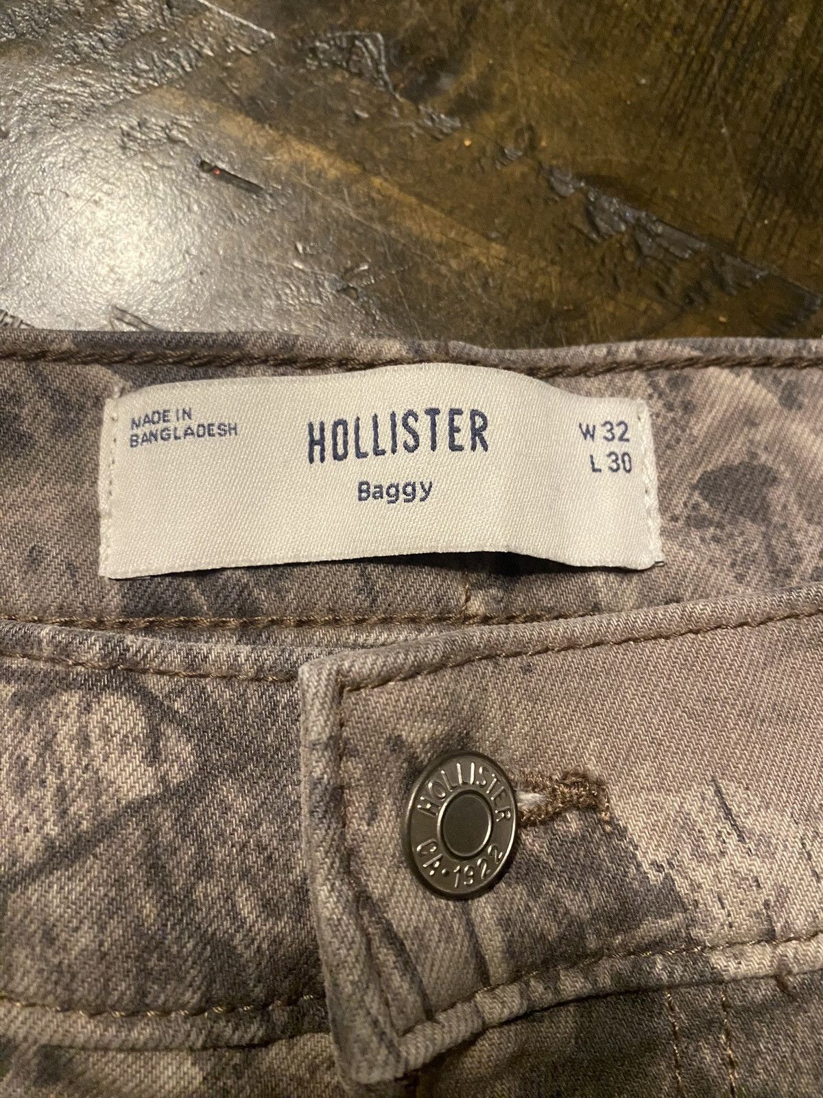 Hollister BAGGY CAMO CARPENTER PANTS Size US 32 / EU 48 - 3 Thumbnail