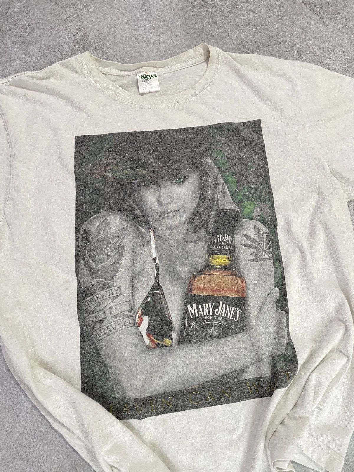 Band Tees 🎸 T-Shirt Girl Mary Janes Weed Alcohol Size US L / EU 52-54 / 3 - 2 Thumbnail