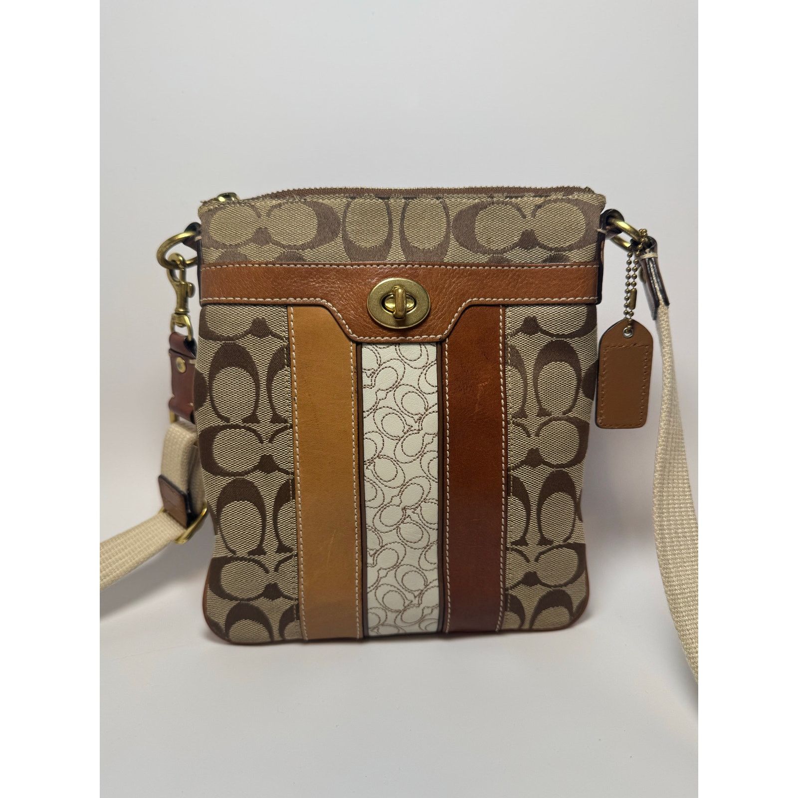 Coach Coach Vintage Multi Fabric Monogram Leather Crossbody Size ONE SIZE - 1 Thumbnail