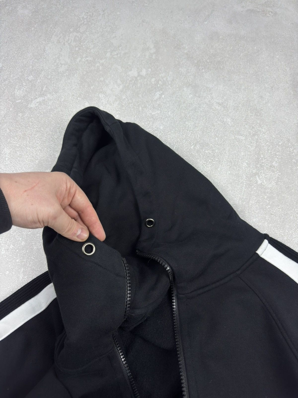 Burberry Vintage Burberry London England Black Zip Hoodie Logo Size US M / EU 48-50 / 2 - 9 Thumbnail
