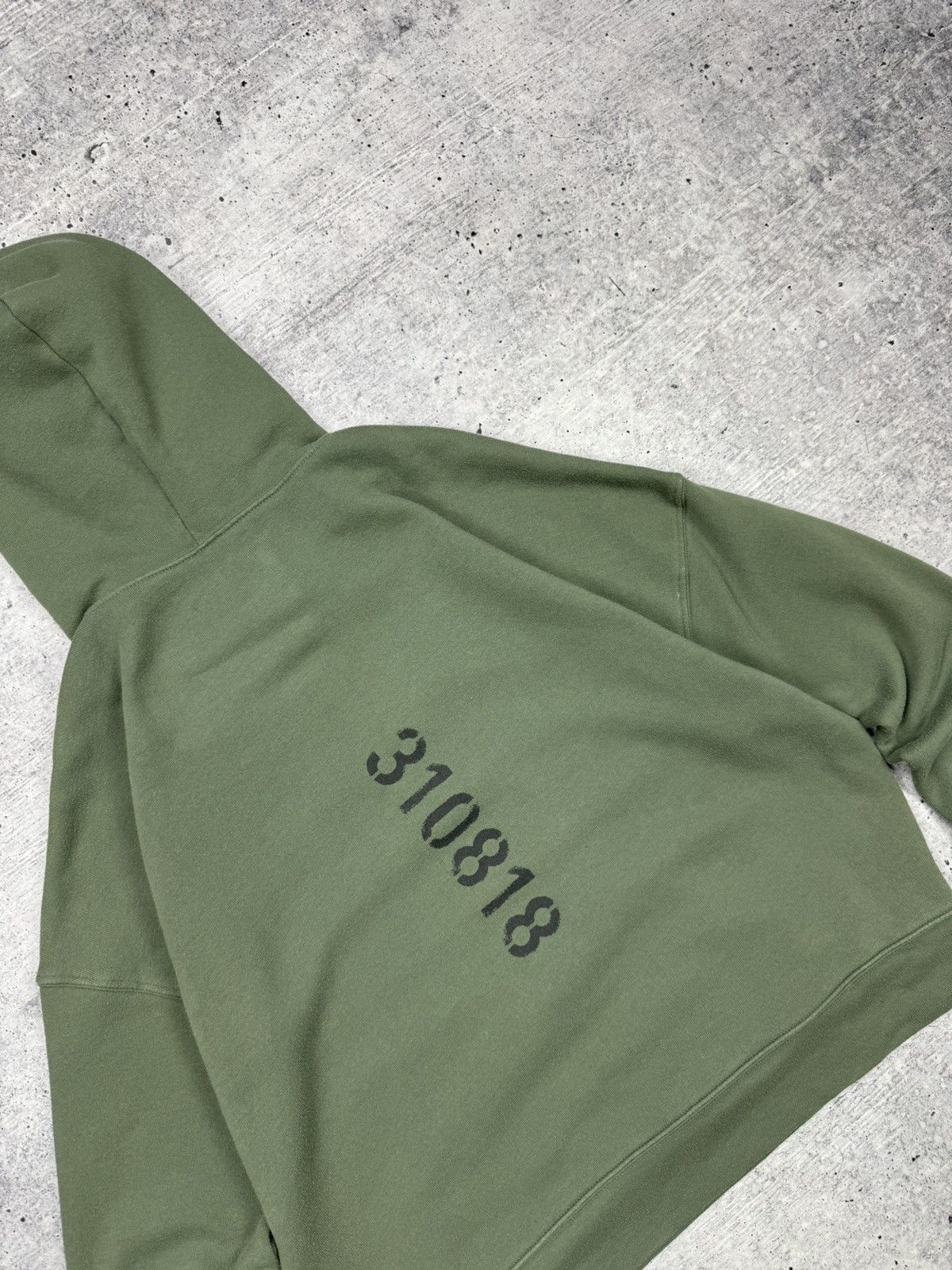 Designer × Eminem Vintage Eminem Kamikaze Big Logo Merch Rap Band Hoodie Size US M / EU 48-50 / 2 - 16 Thumbnail