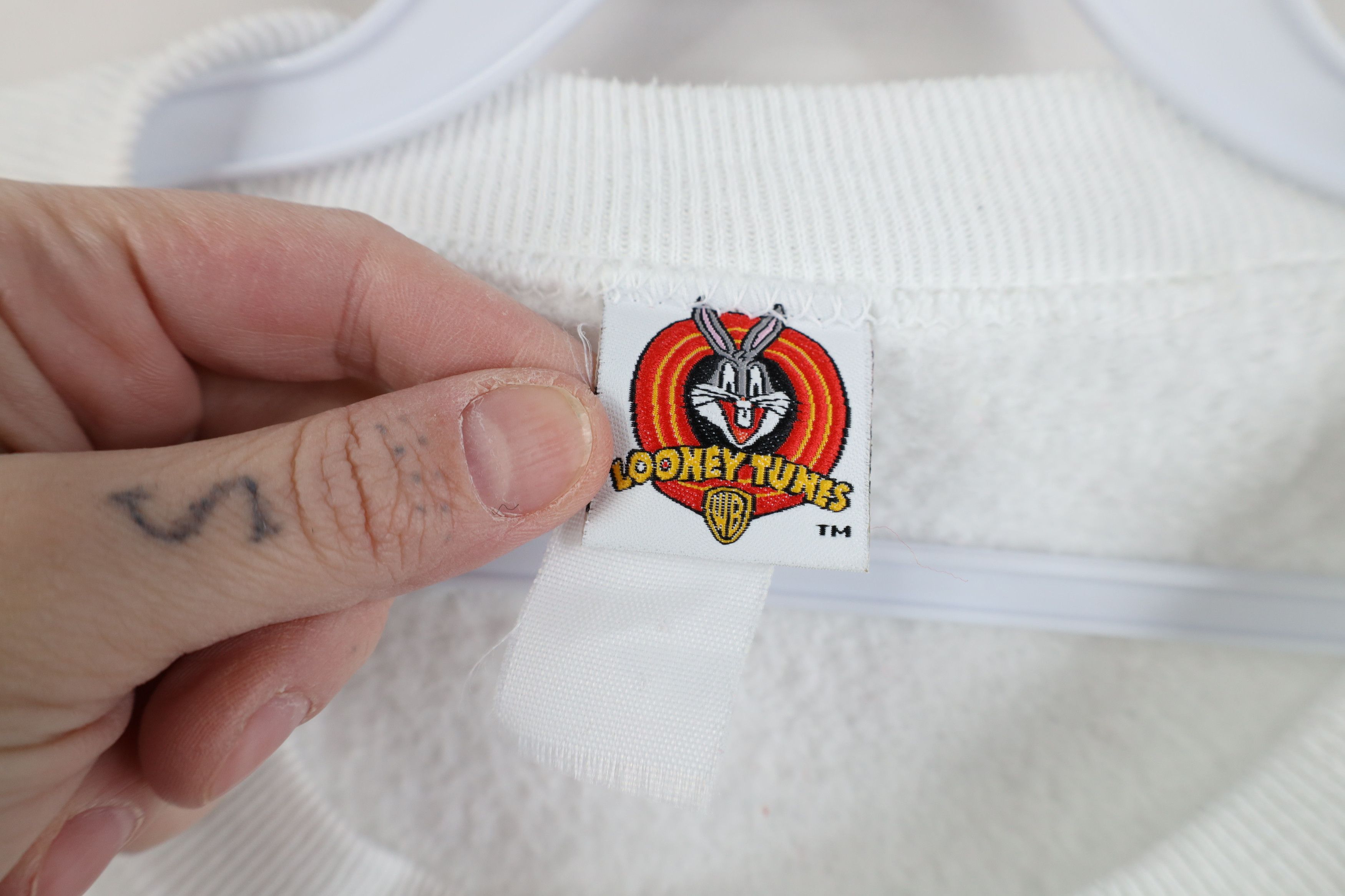 Vintage Vintage 90s Looney Tunes Butterfly Tweety Bird Sweatshirt Size XXL / US 16-18 / IT 52-54 - 8 Thumbnail