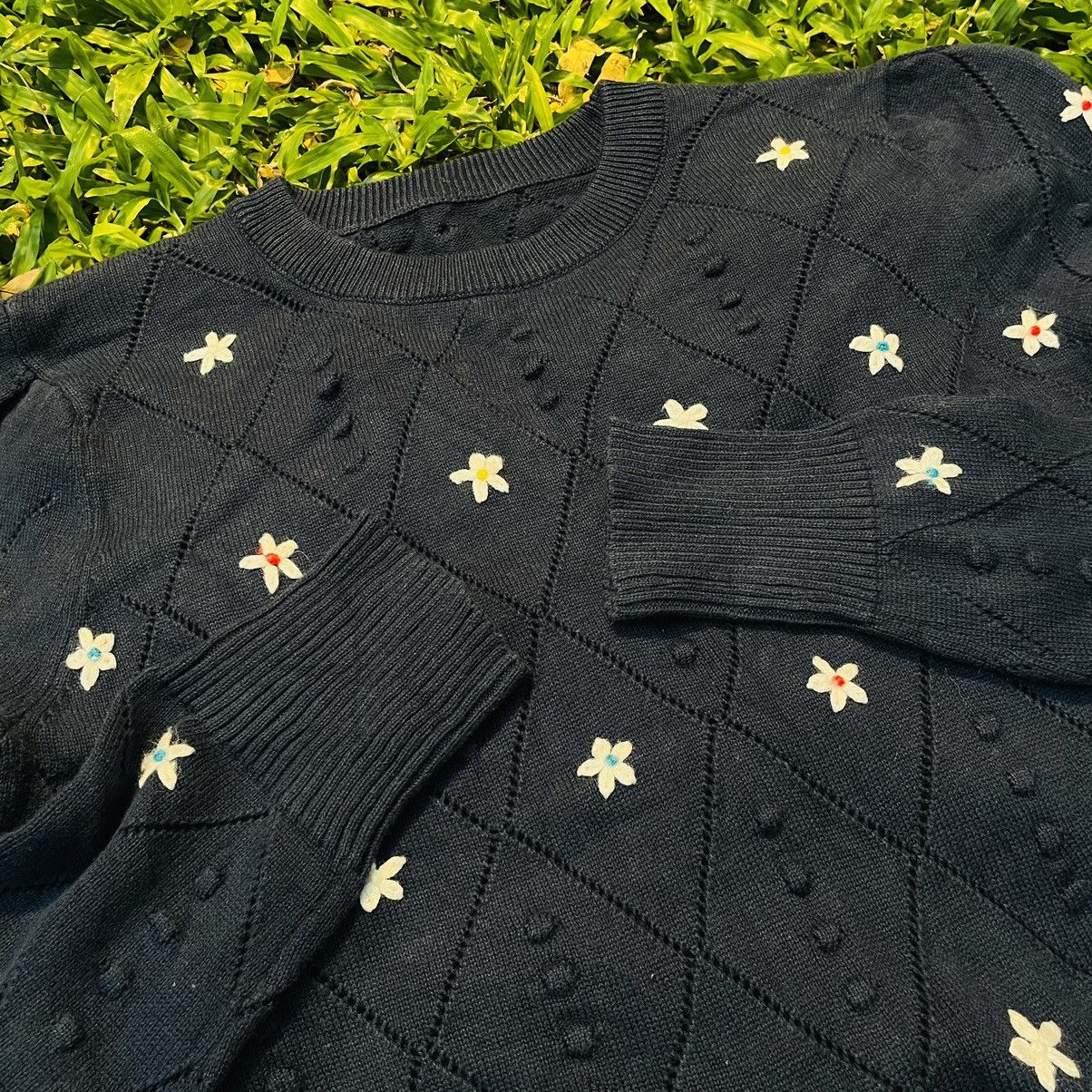 Other Hand Made Flower Embroidery Sweater Size S / US 4 / IT 40 - 1 Thumbnail