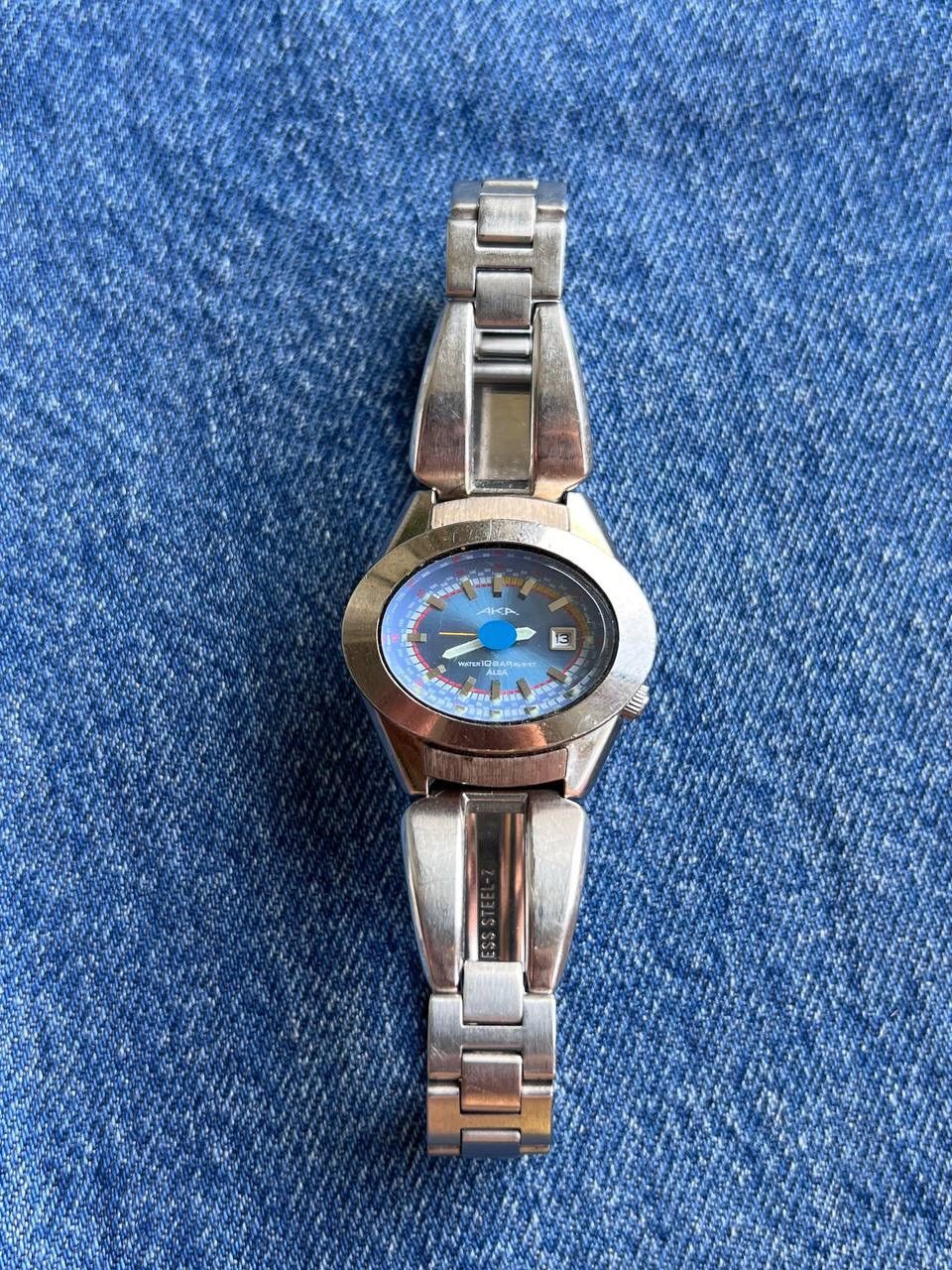 Seiko Rare Vintage AKA ALBA by Seiko Silver Chrome Steel Watch 90s Size ONE SIZE - 1 Thumbnail